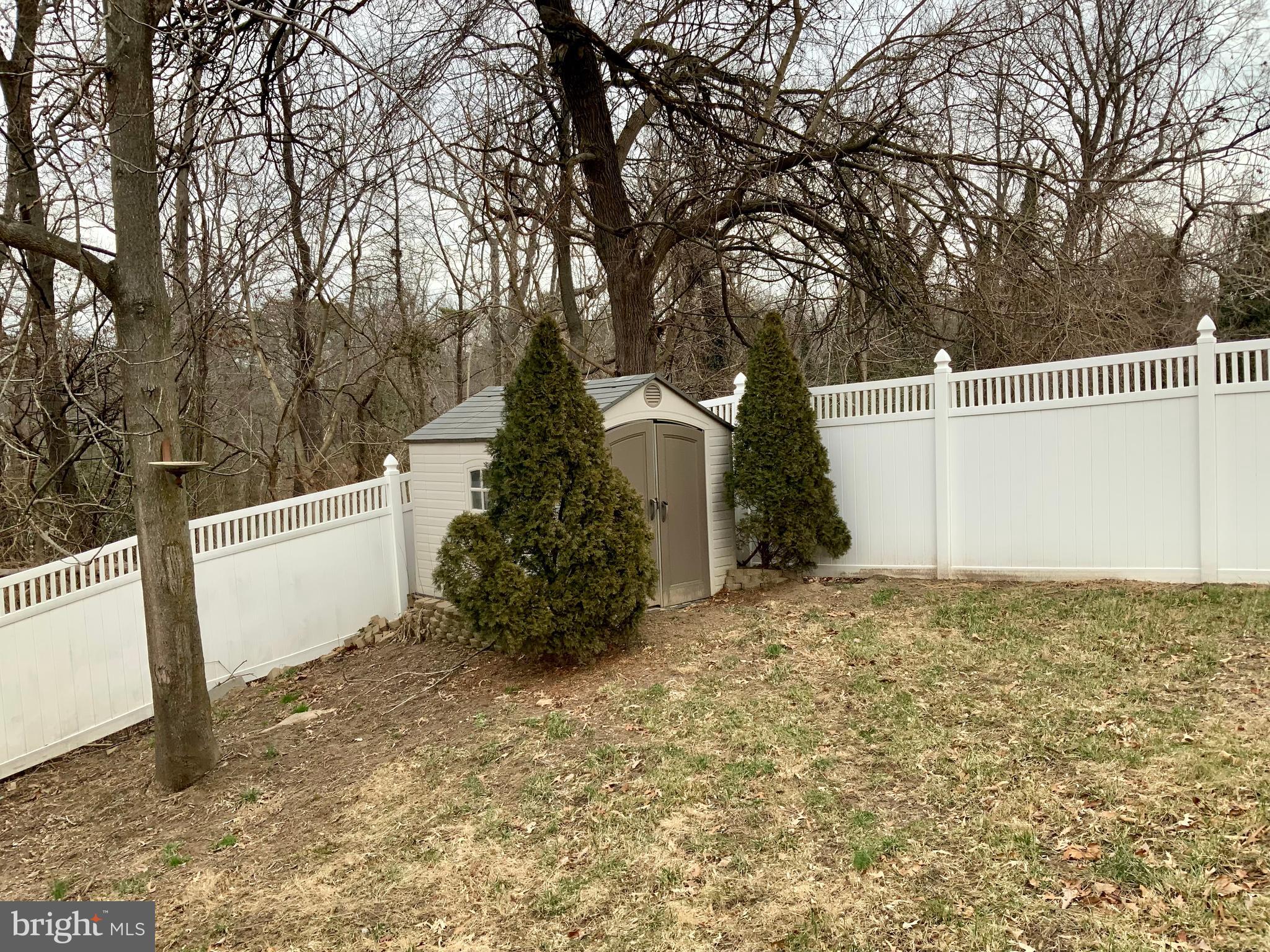 TOWN CREEK - Residential