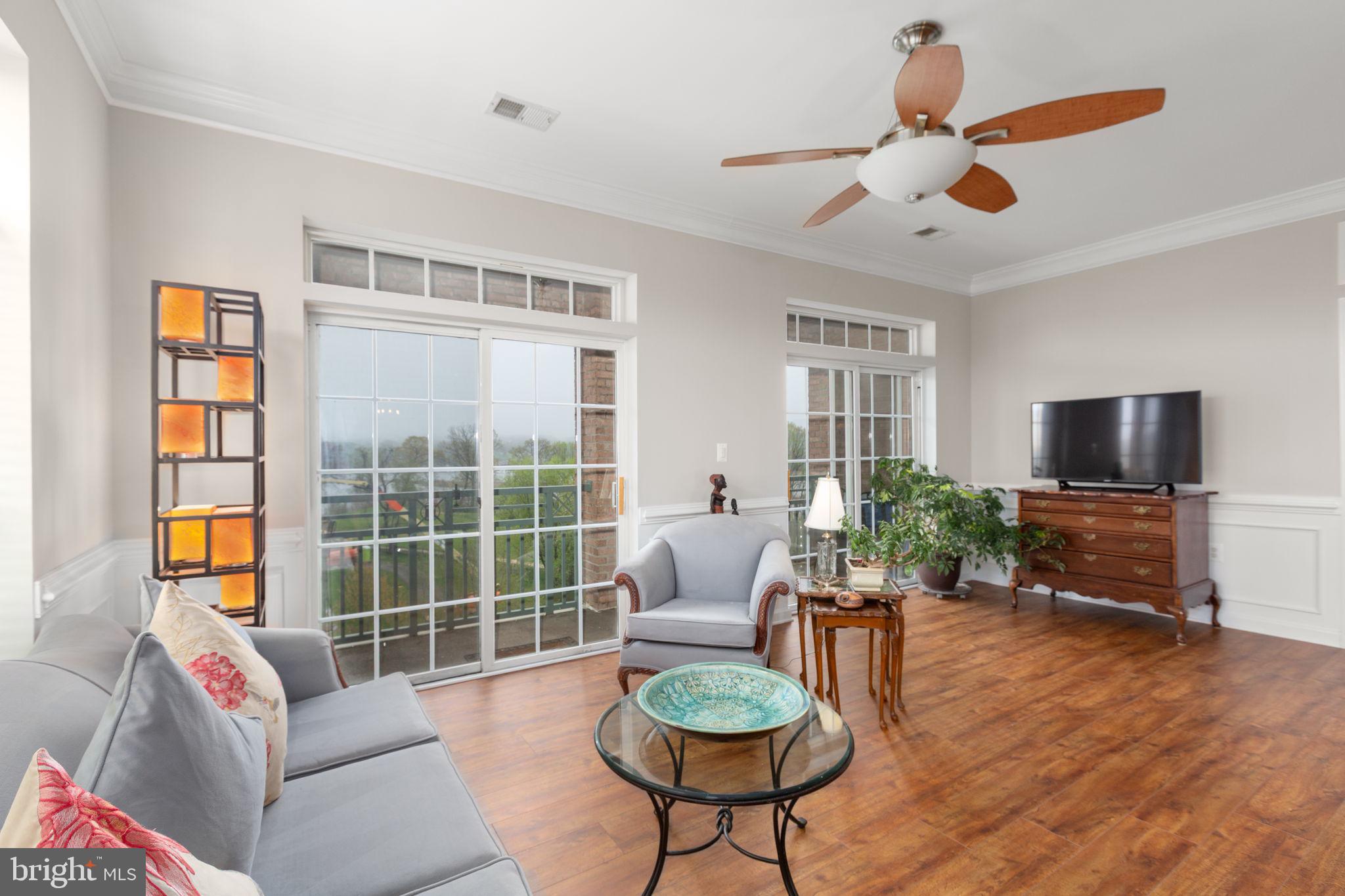 820 BELMONT BAY DRIVE 401