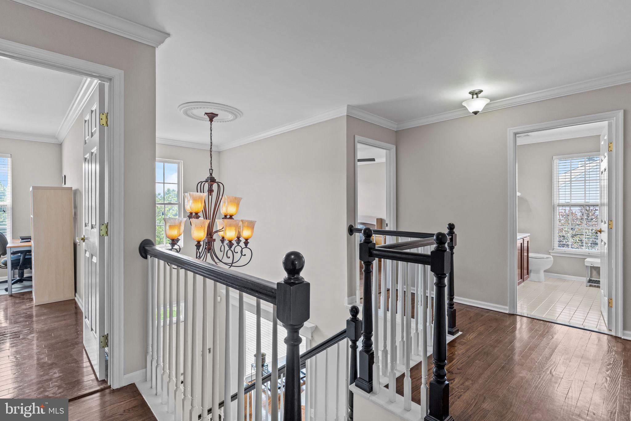 NORTH POINTE - Residential