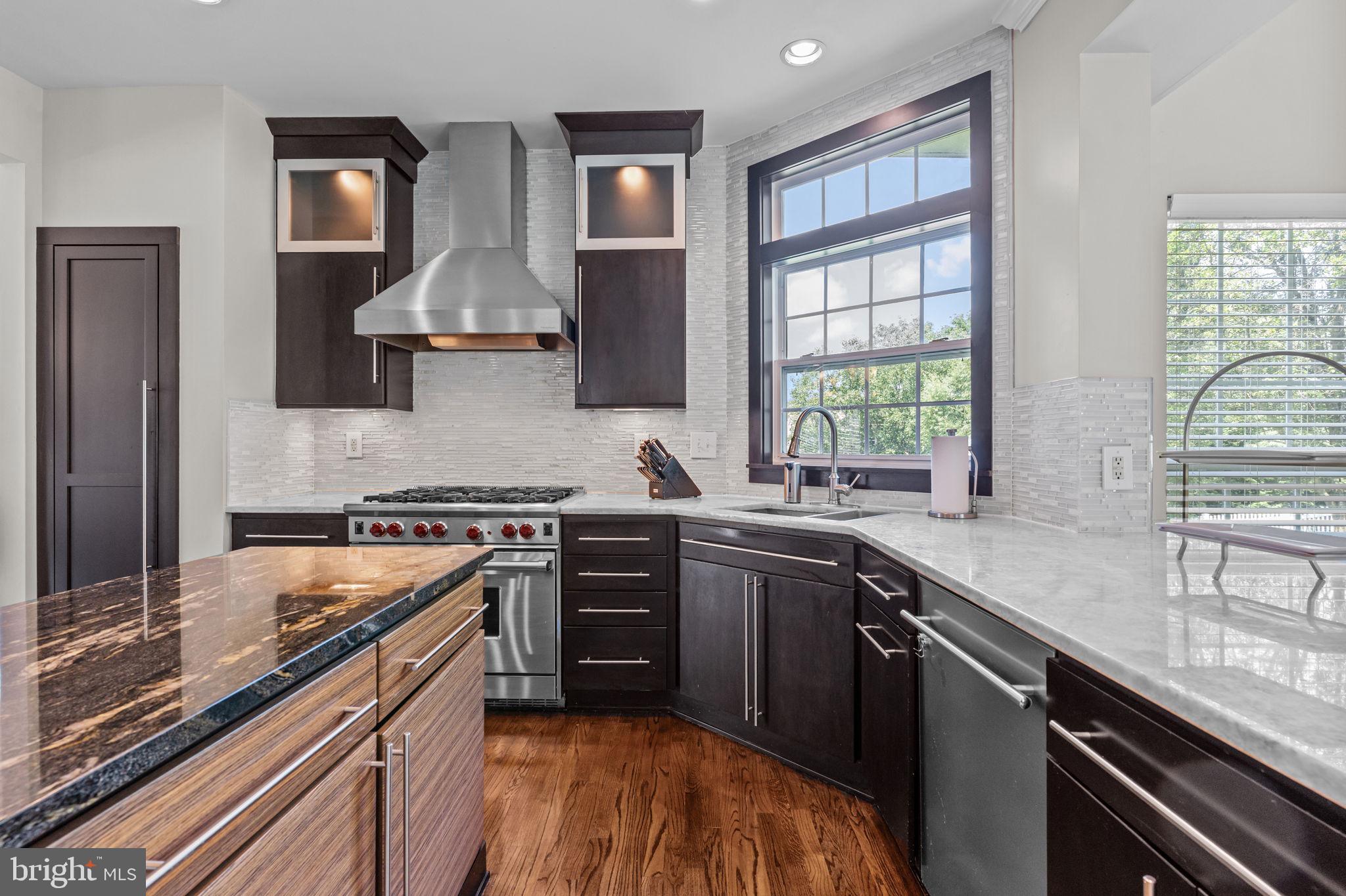 NORTH POINTE - Residential