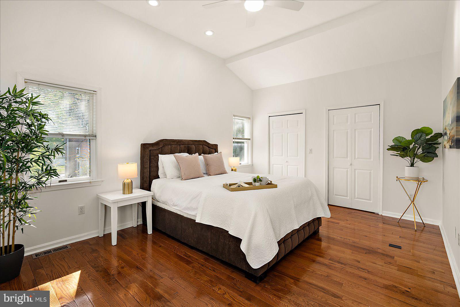 LONDONTOWN - Residential