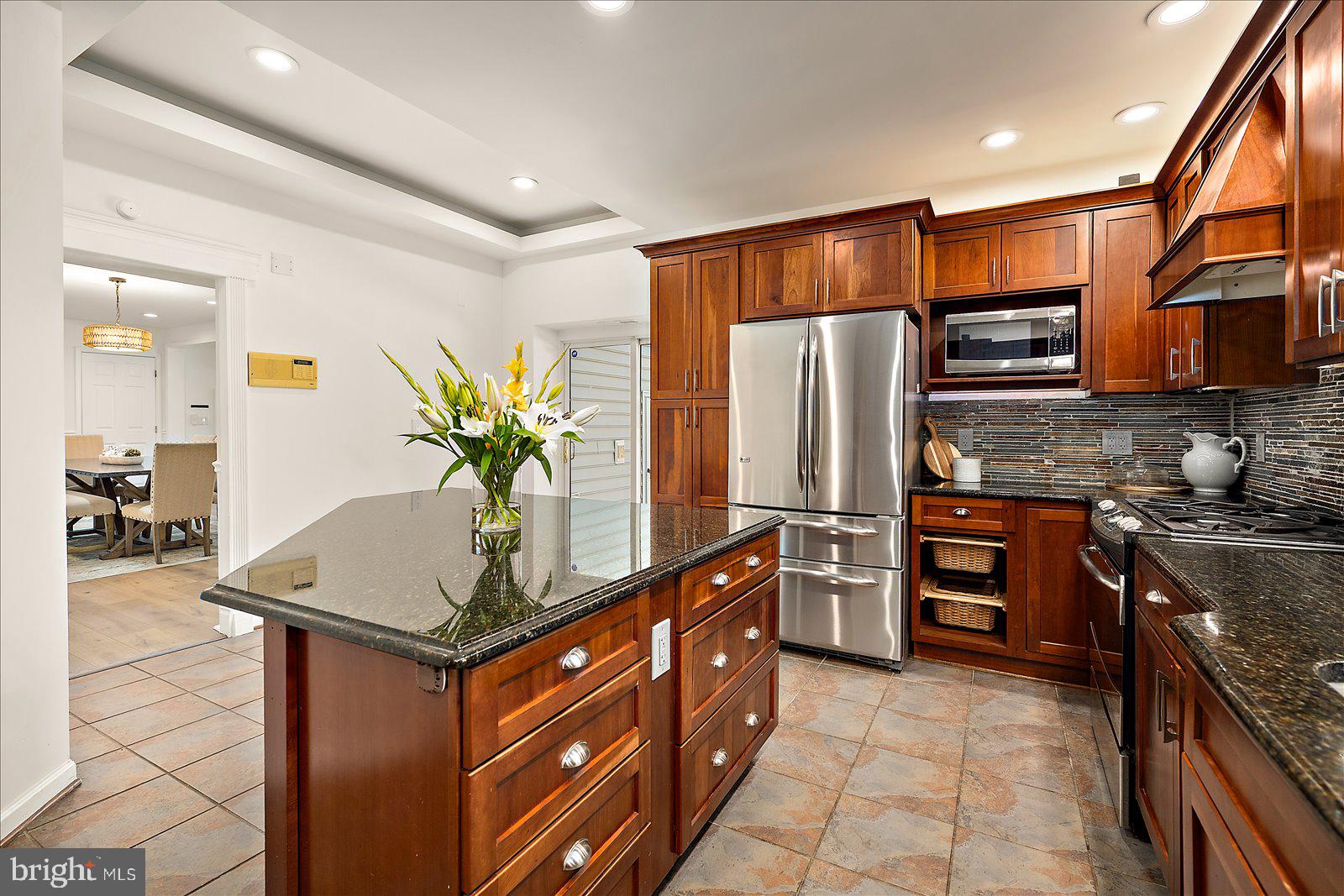 LONDONTOWN - Residential