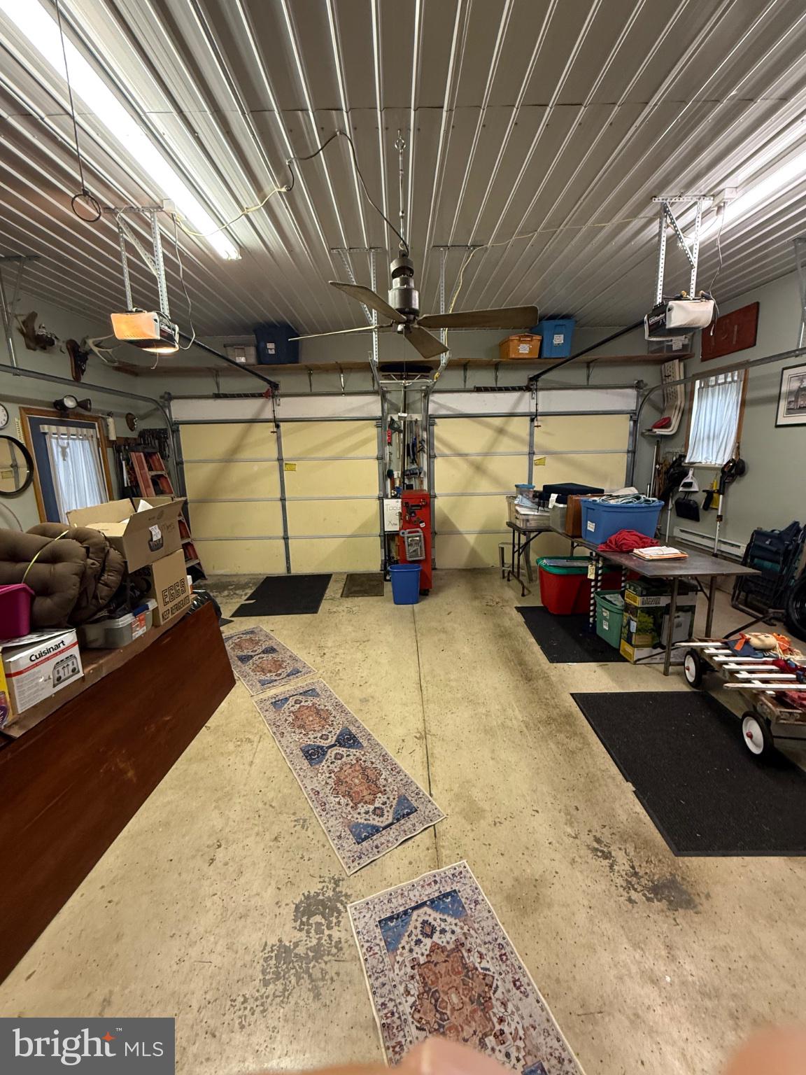32274 ROBIN HOODS LOOP