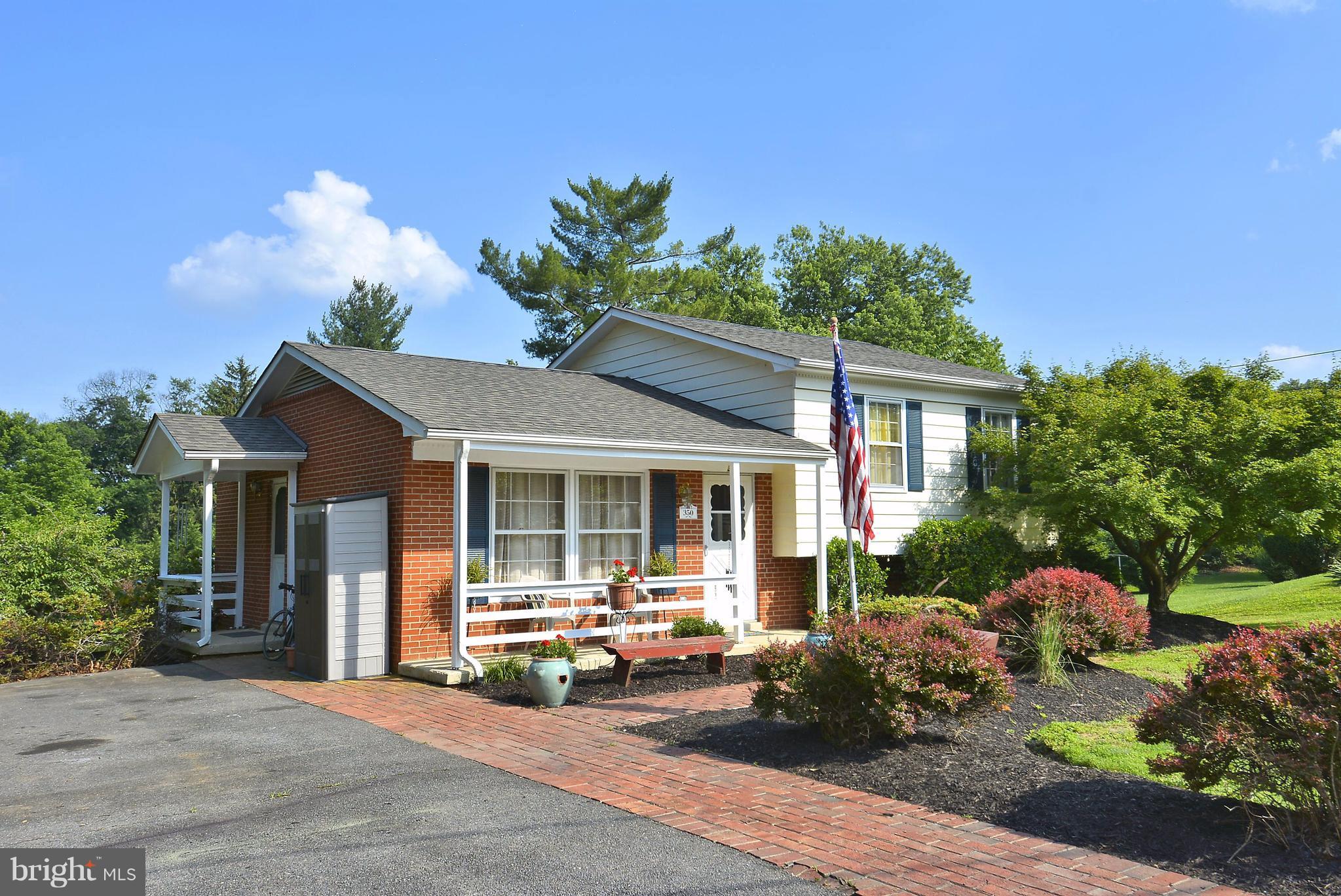 TOWN OF PURCELLVILLE - Residential