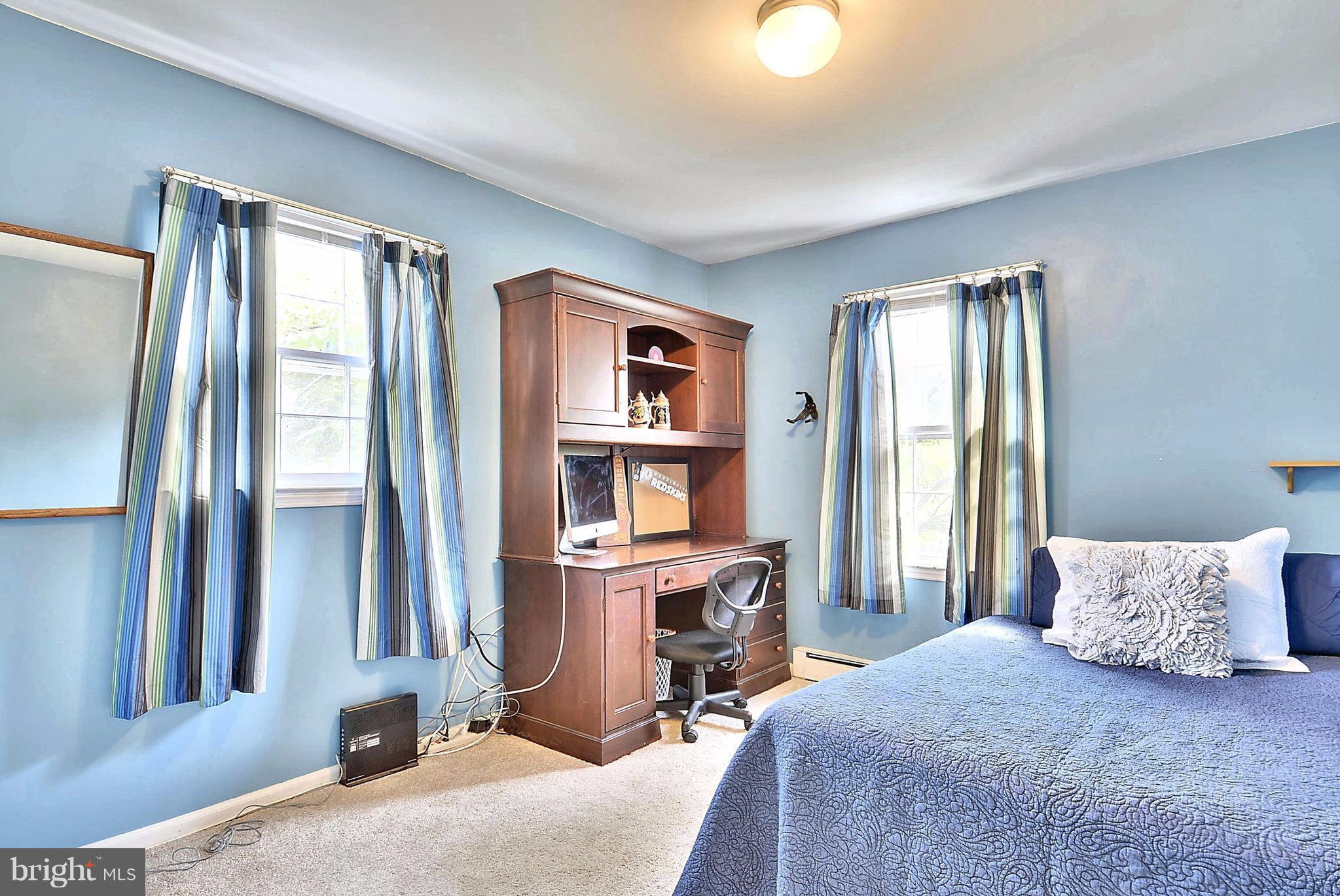 TOWN OF PURCELLVILLE - Residential