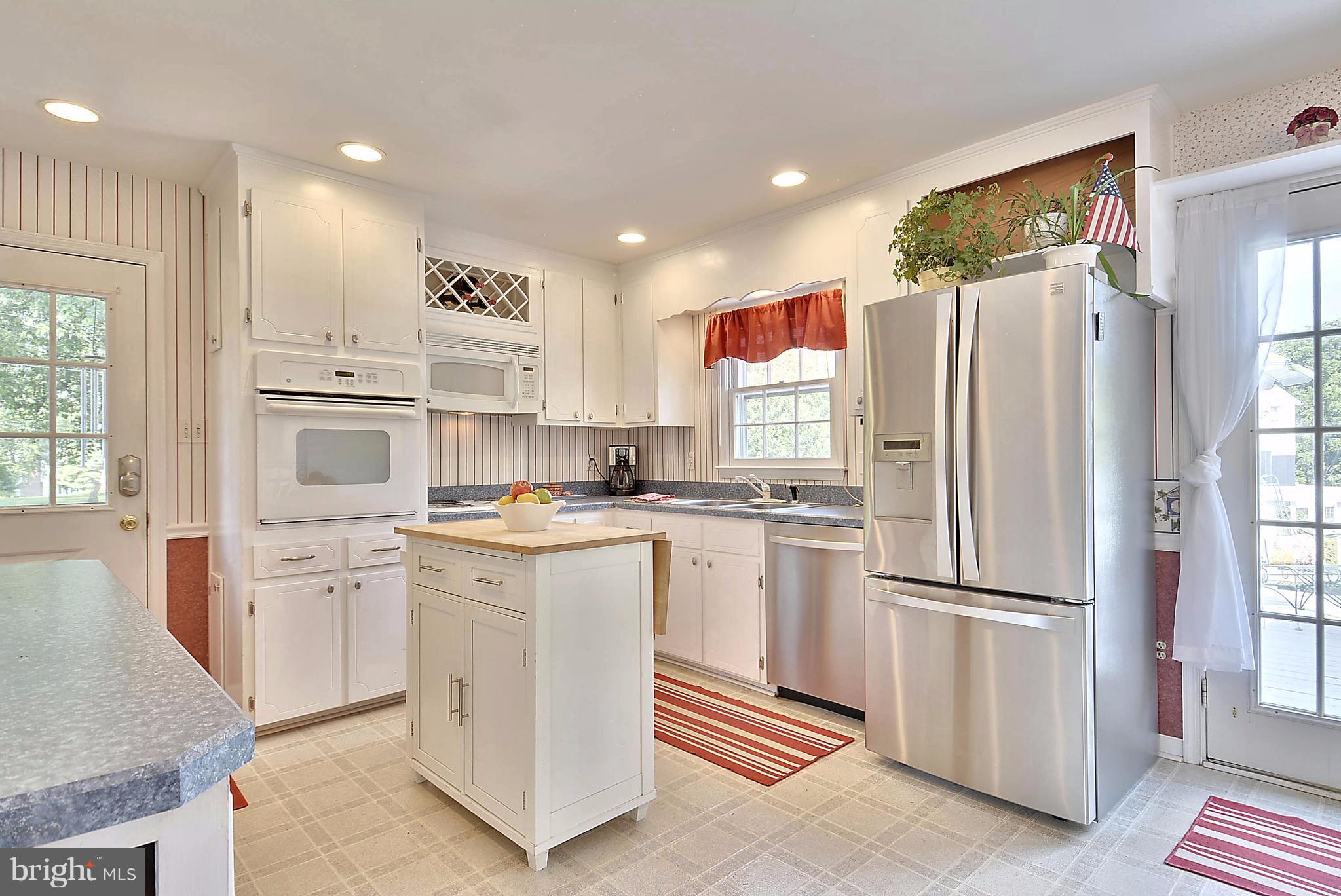 TOWN OF PURCELLVILLE - Residential