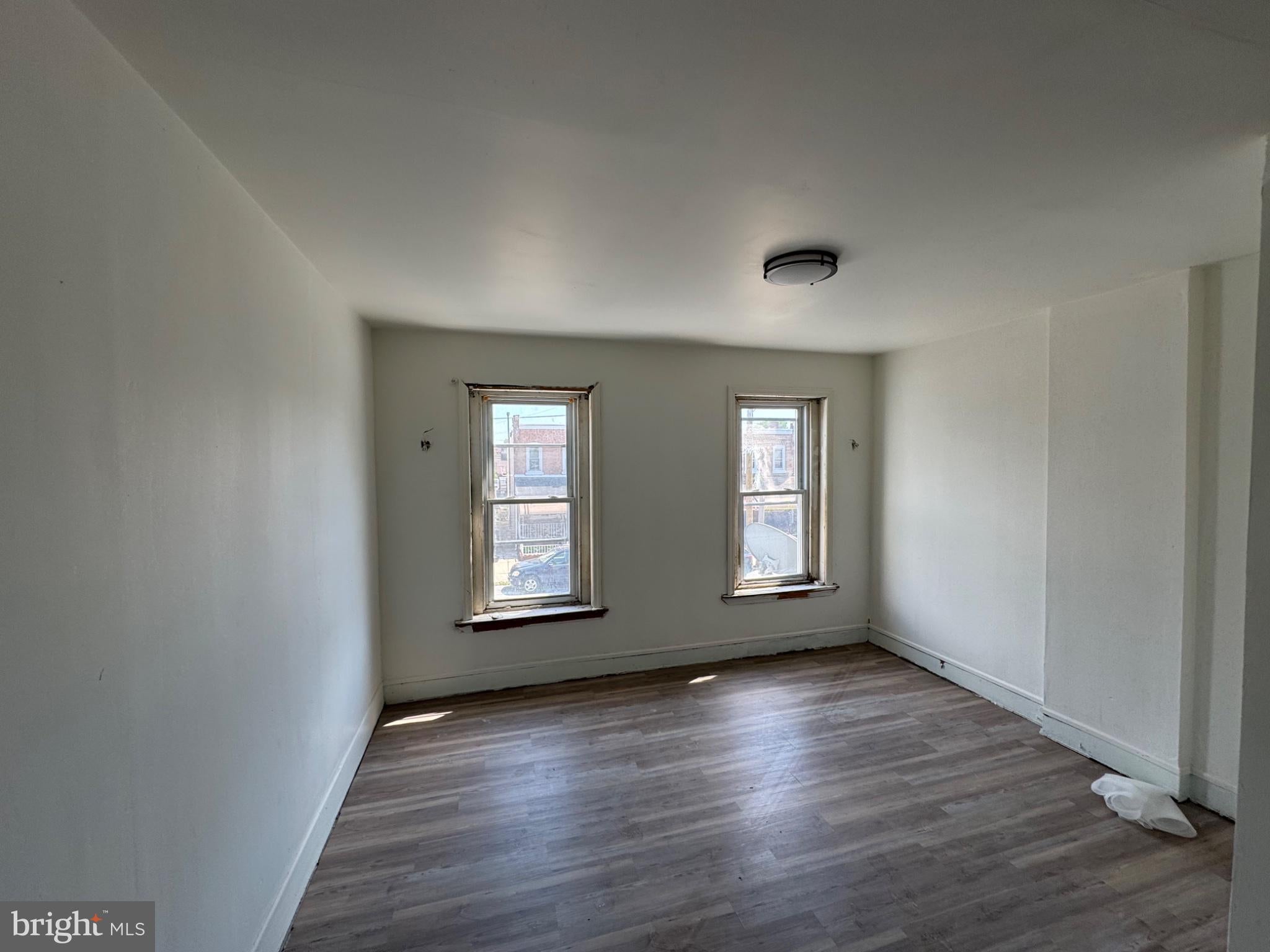 1012 W 8TH STREET
