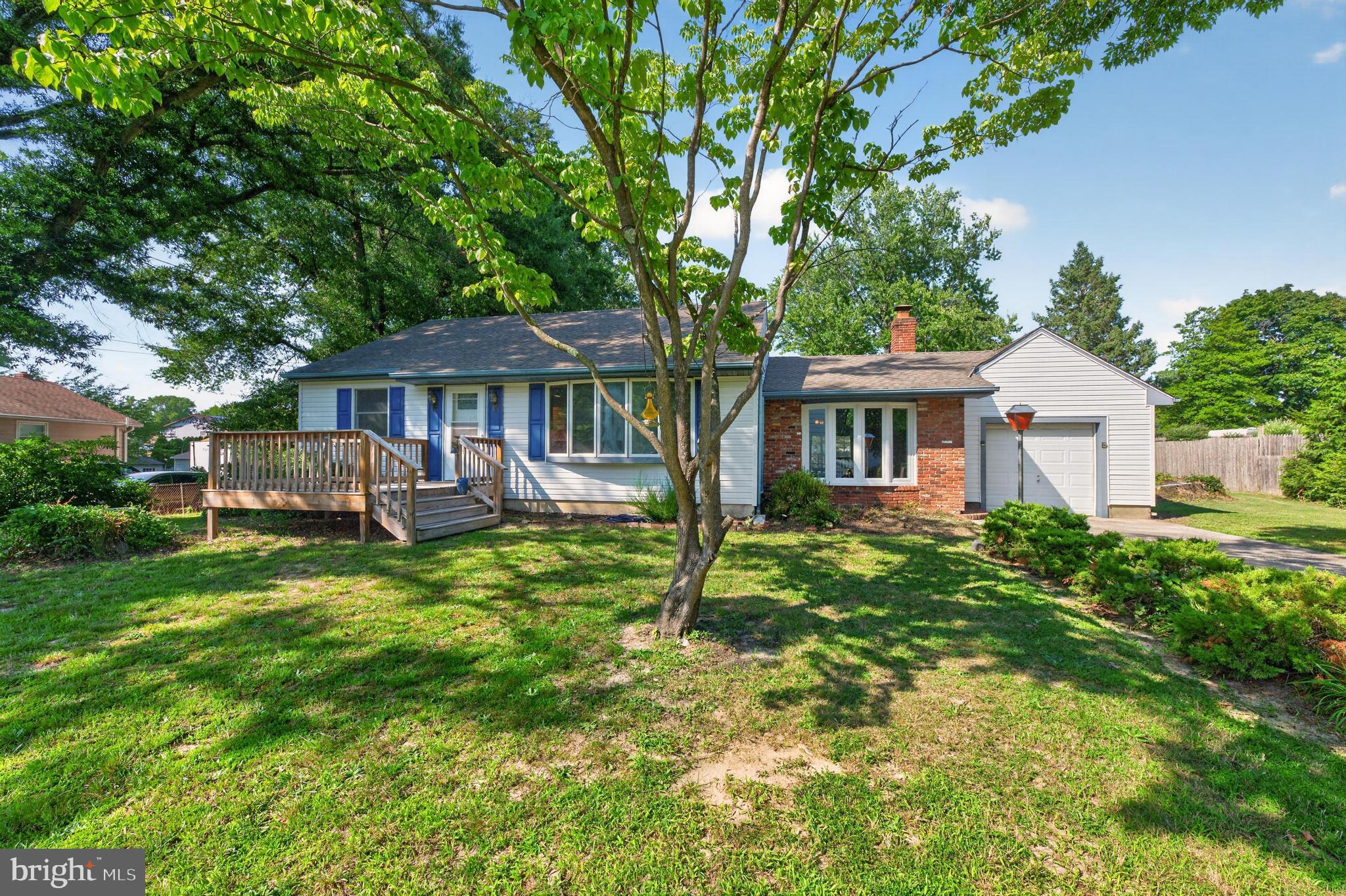 1180 BENNETT DRIVE