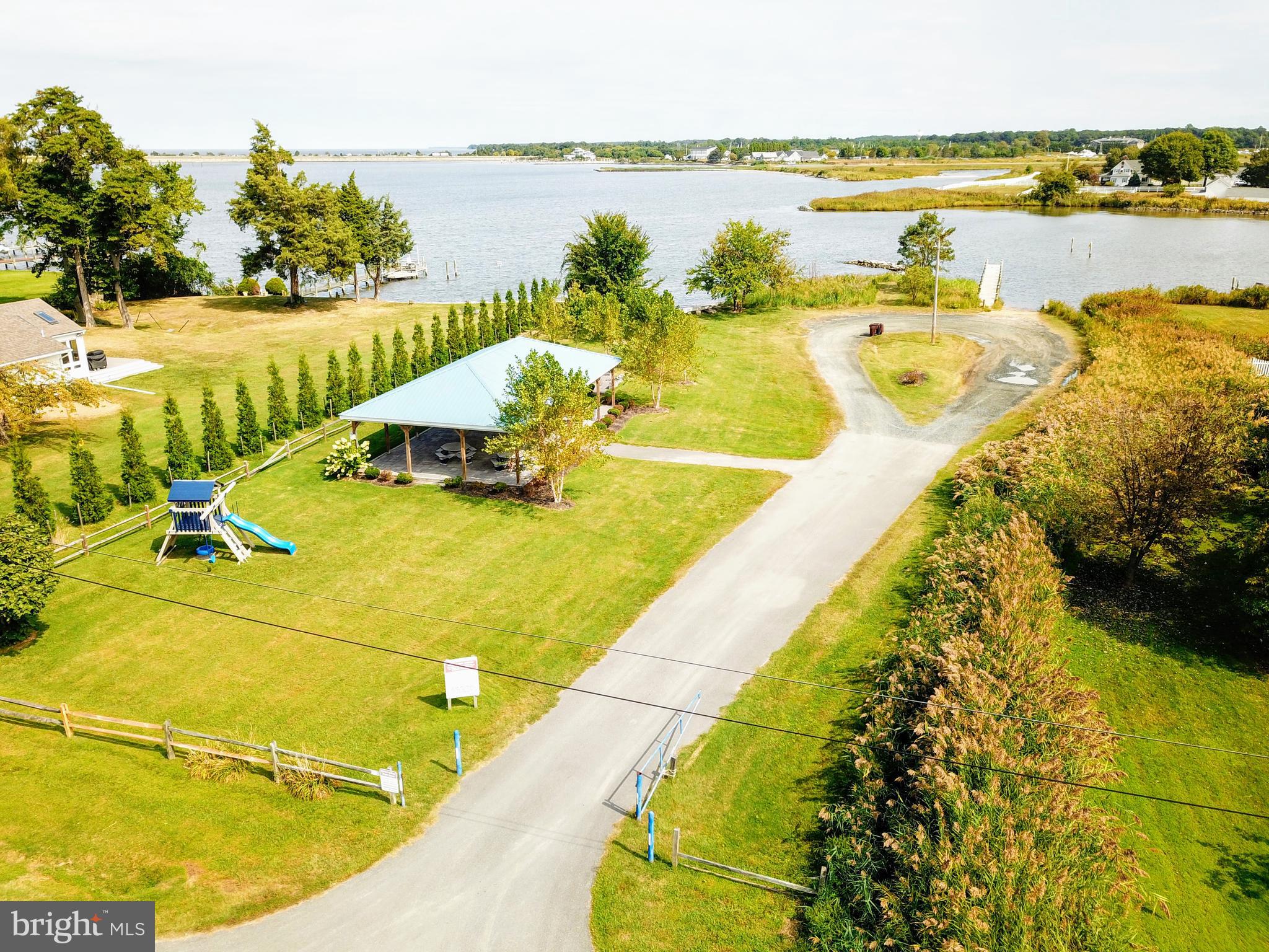 BAY CITY - Residential