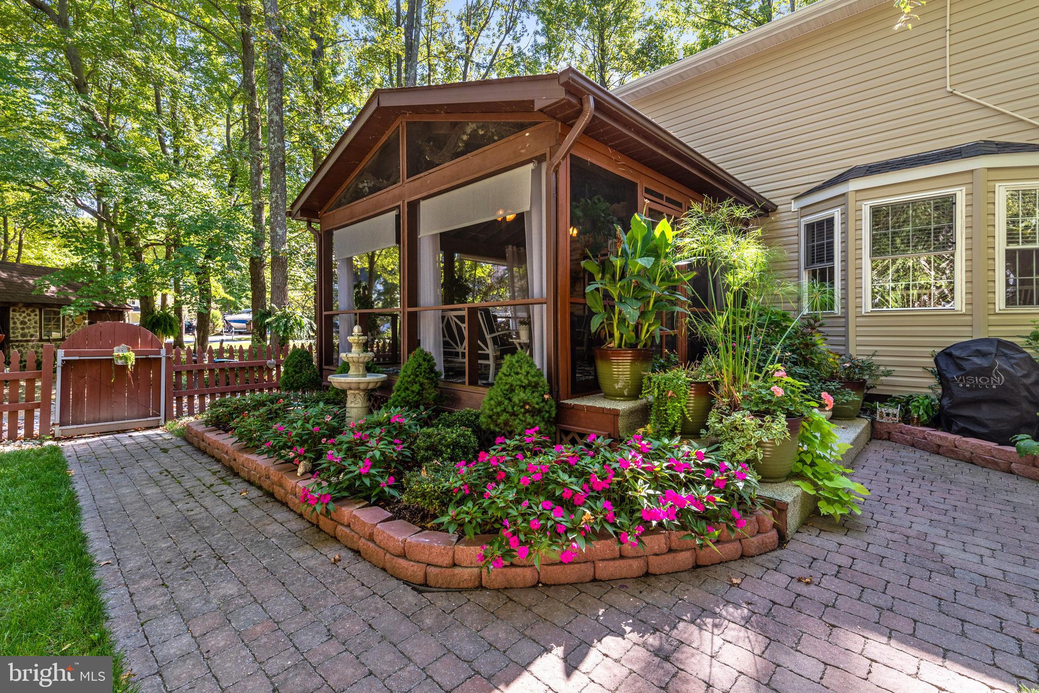 BAY CITY - Residential