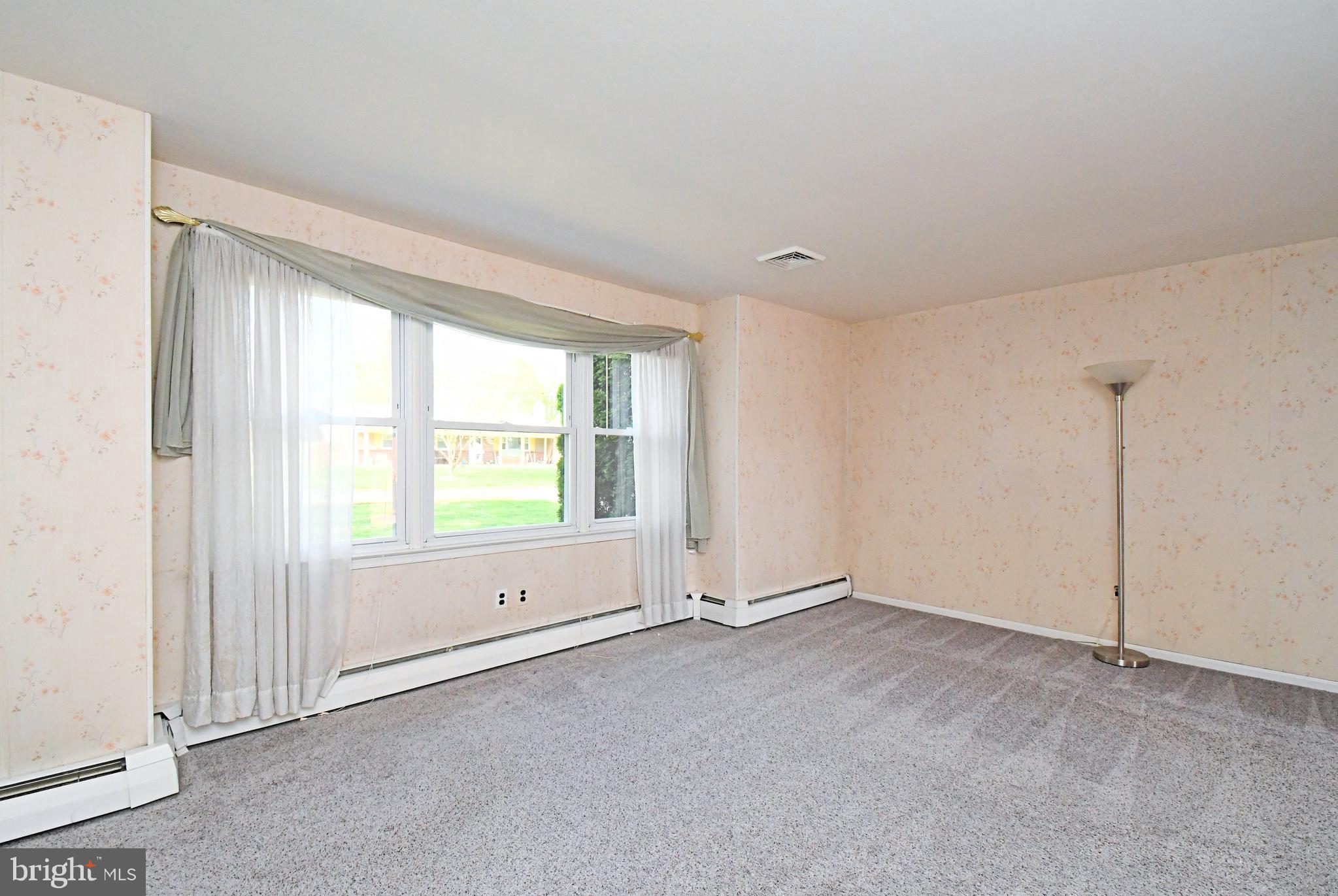 WILLOW FARMS - Residential