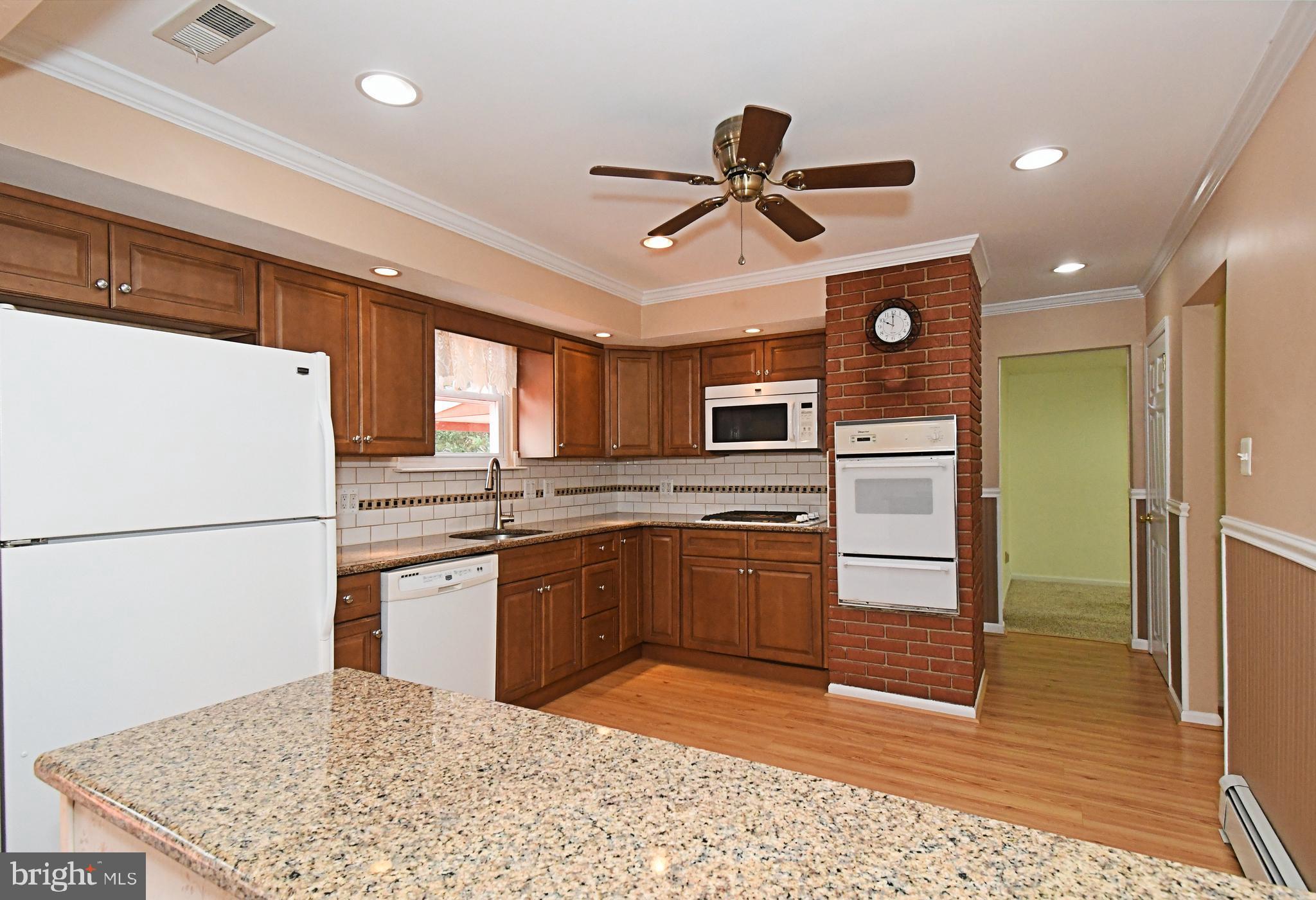 WILLOW FARMS - Residential