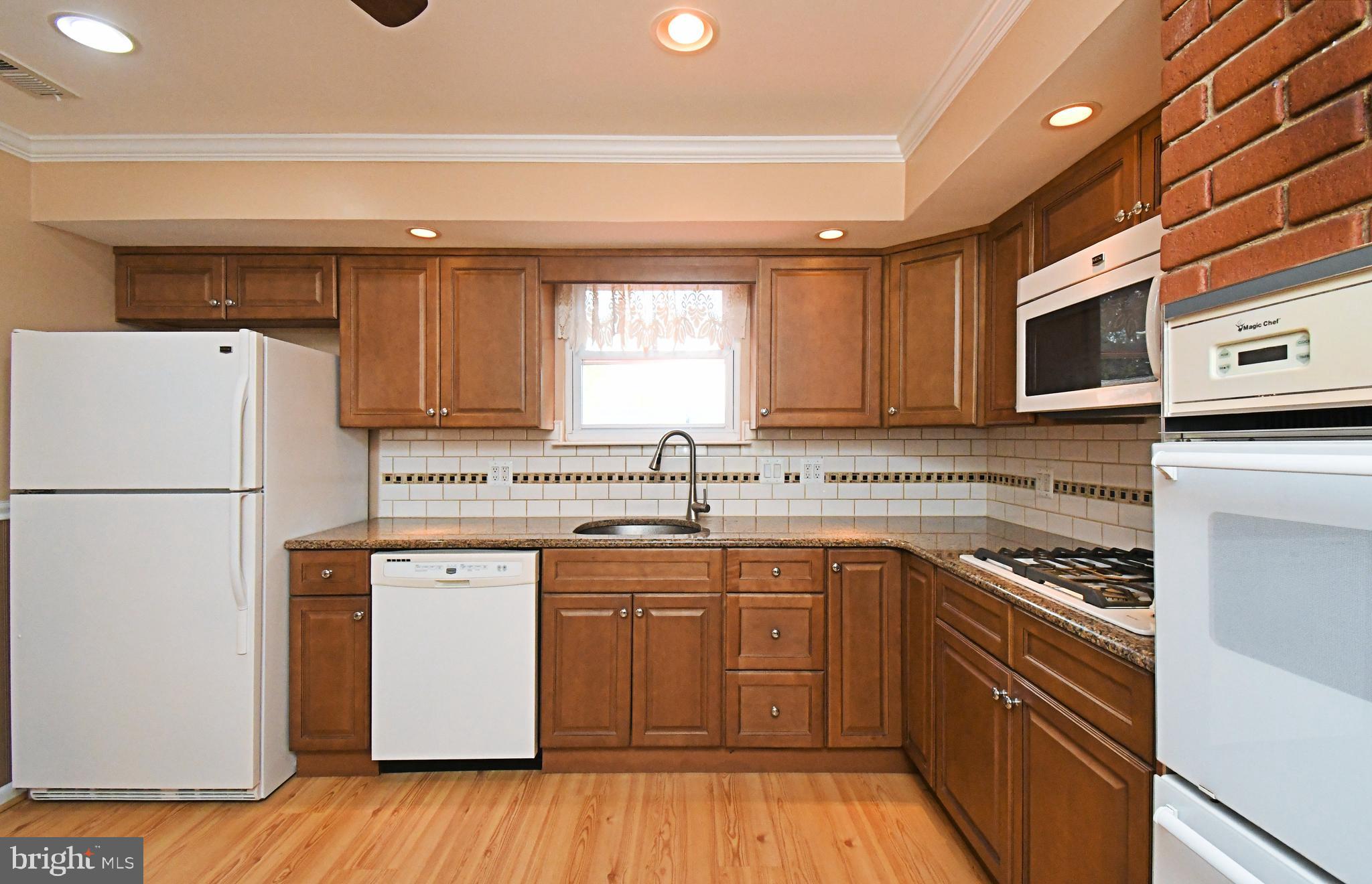 WILLOW FARMS - Residential