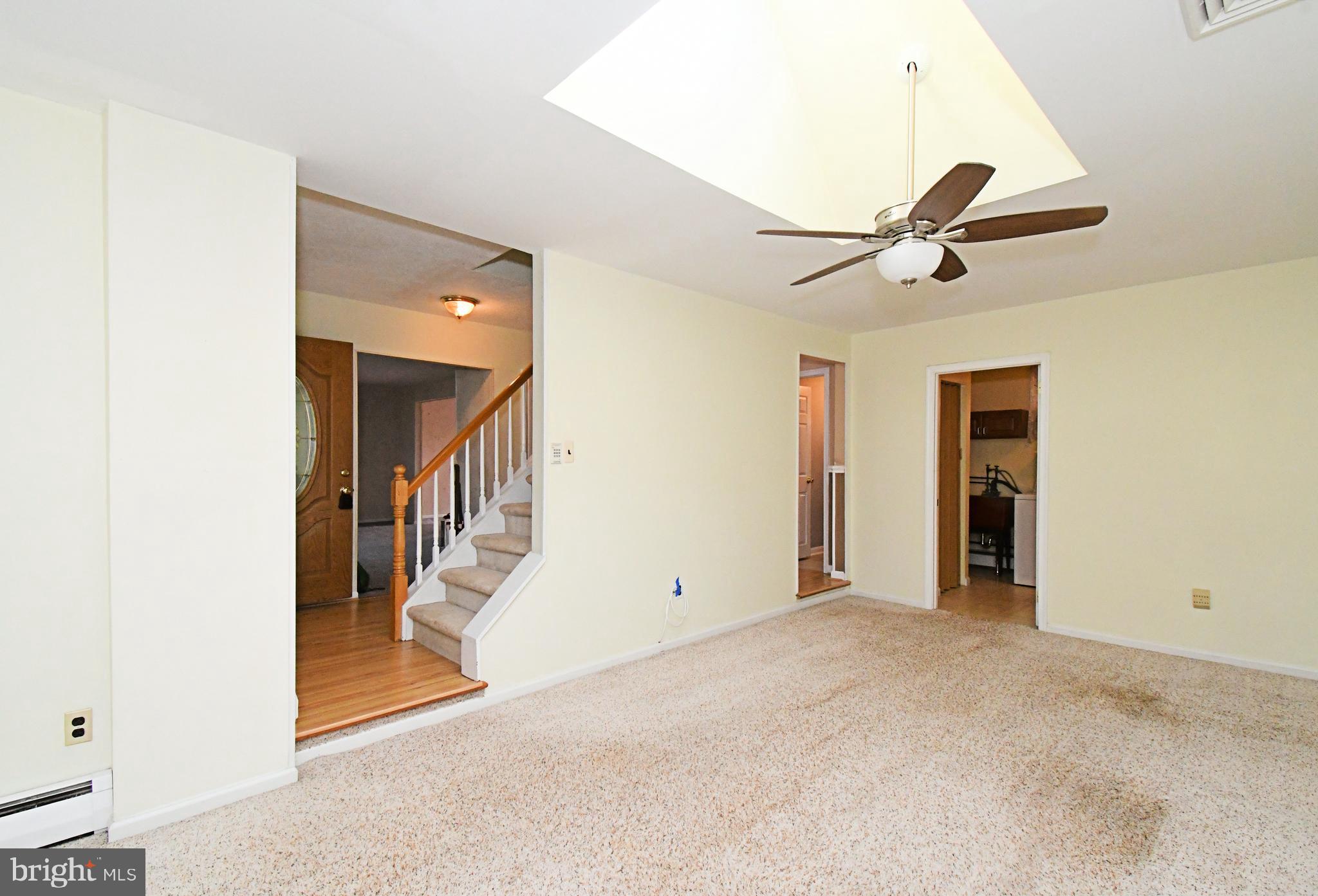 WILLOW FARMS - Residential