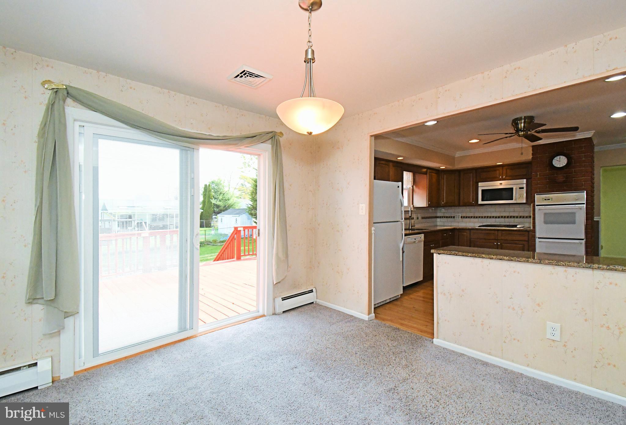 WILLOW FARMS - Residential