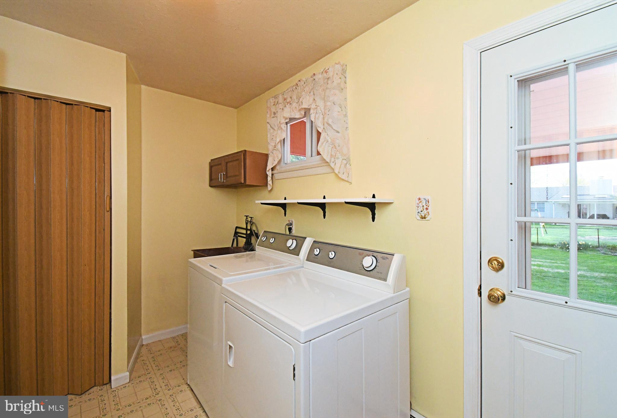 WILLOW FARMS - Residential