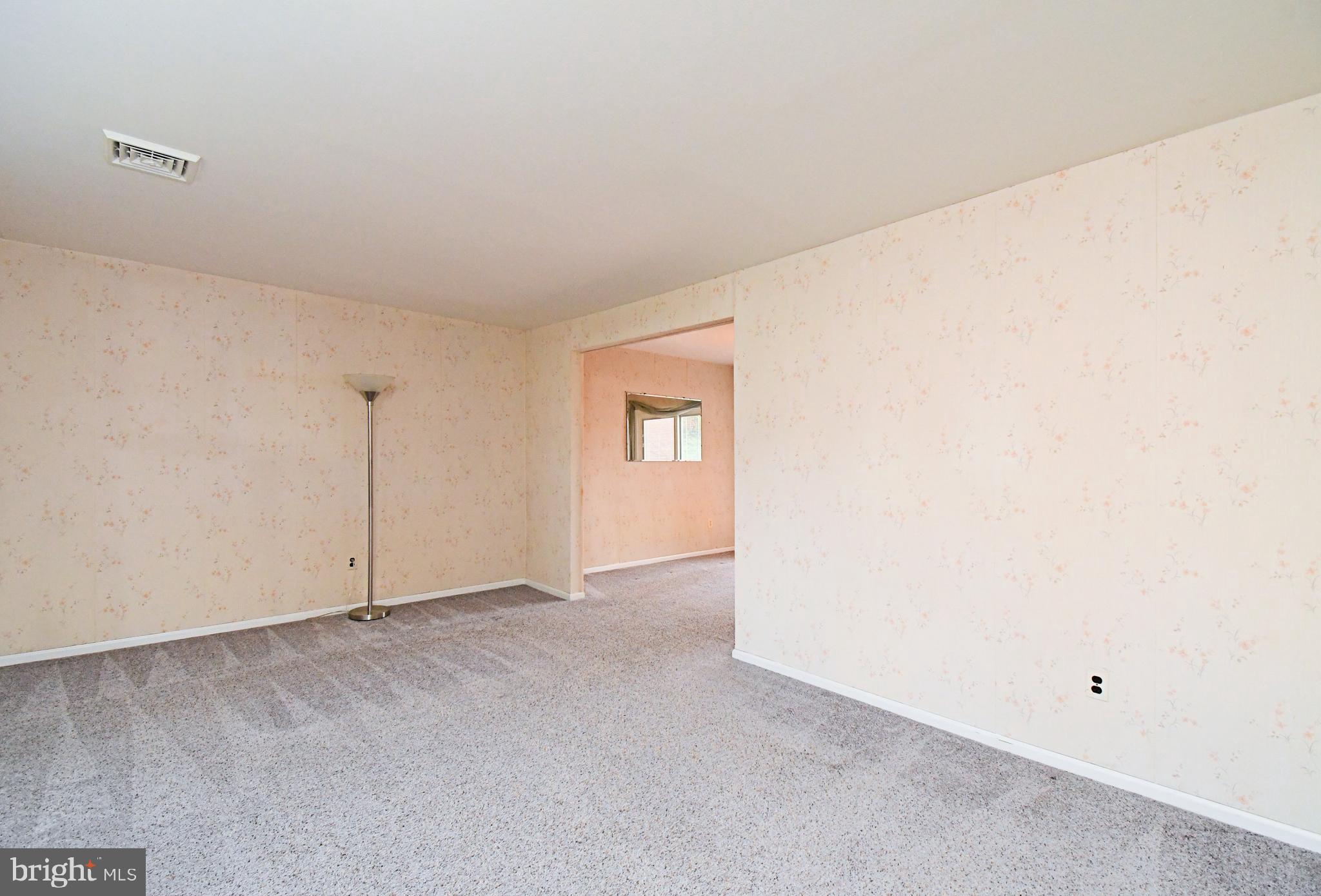 WILLOW FARMS - Residential