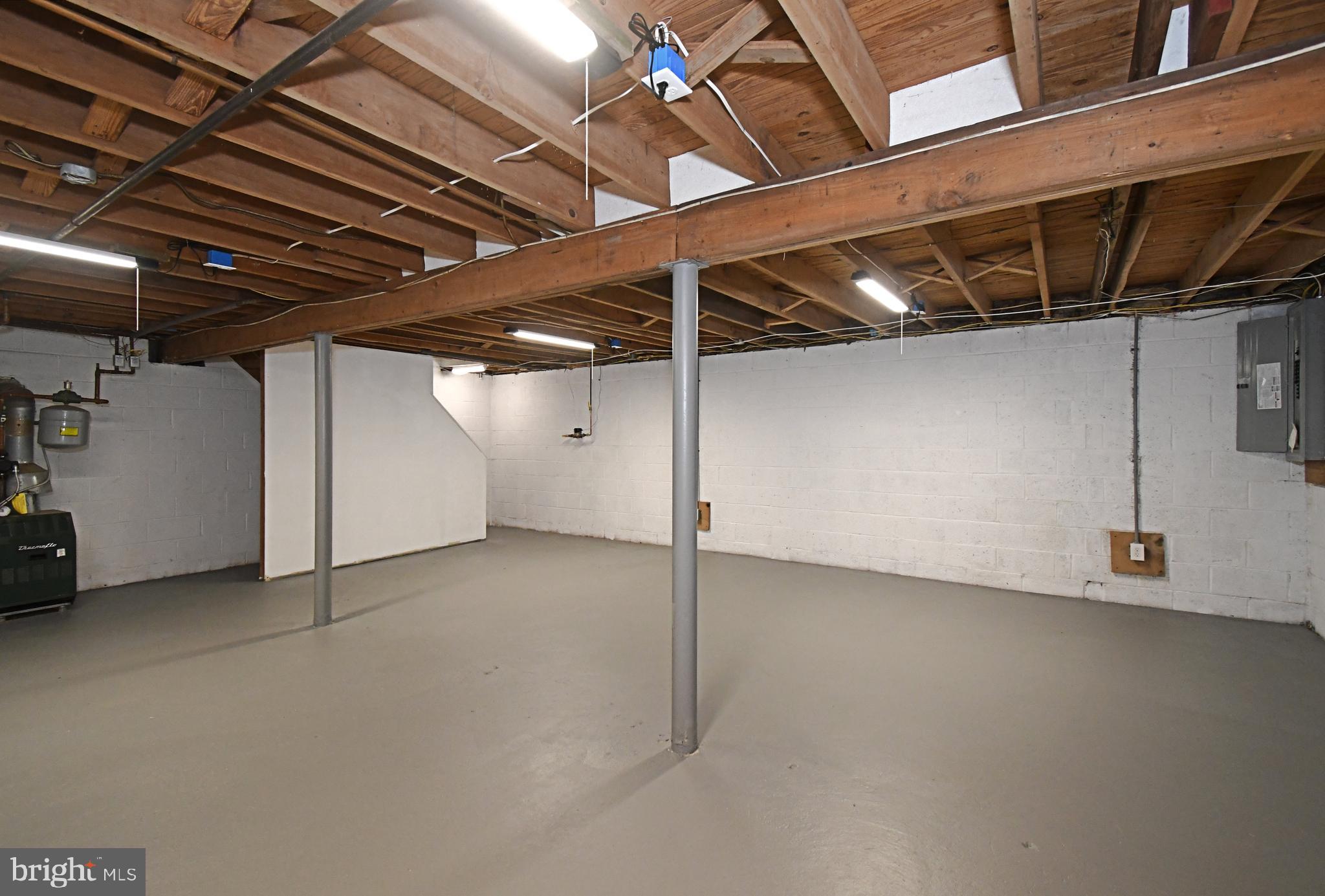 WILLOW FARMS - Residential