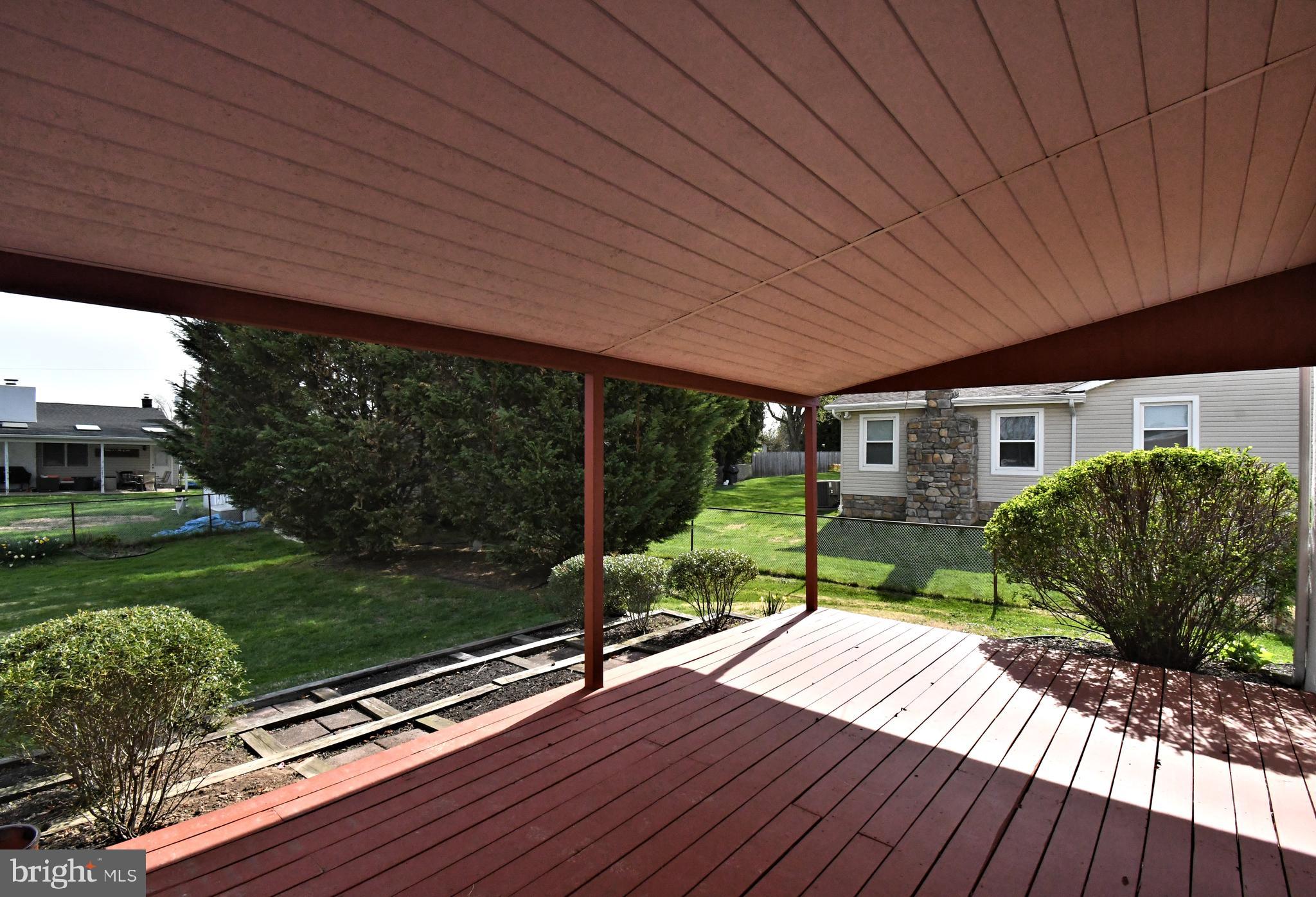 WILLOW FARMS - Residential