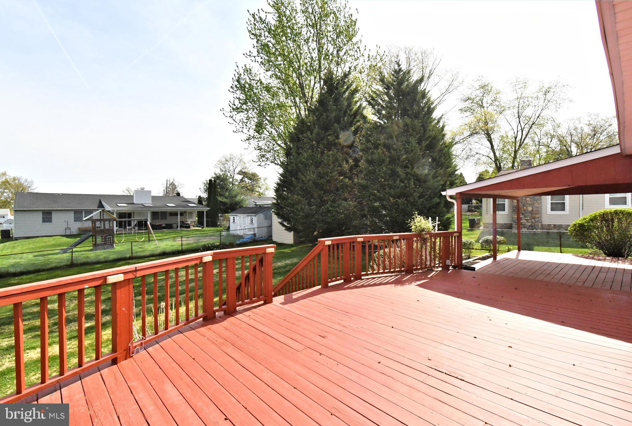 WILLOW FARMS - Residential