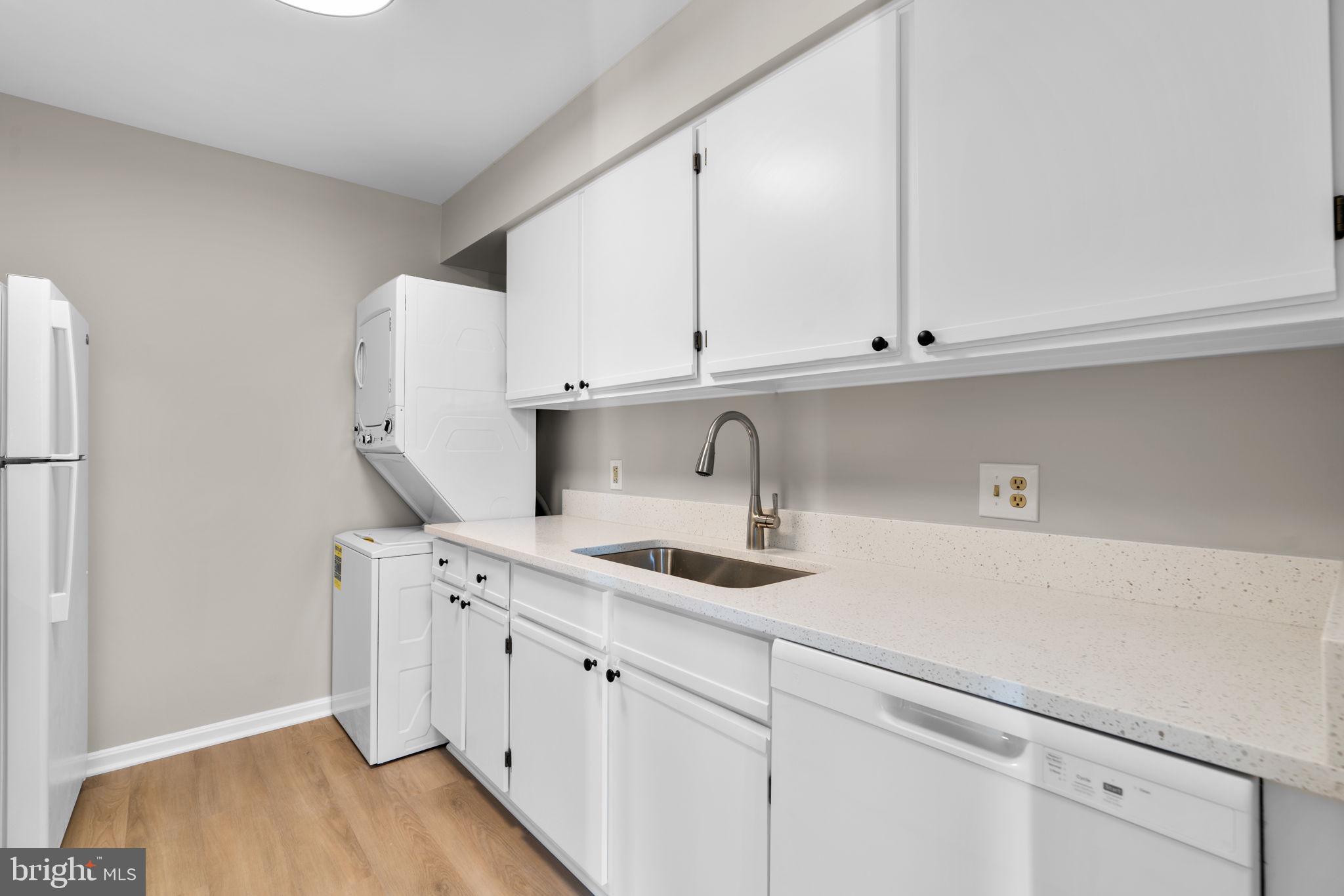 MONTGOMERY RUN - Residential