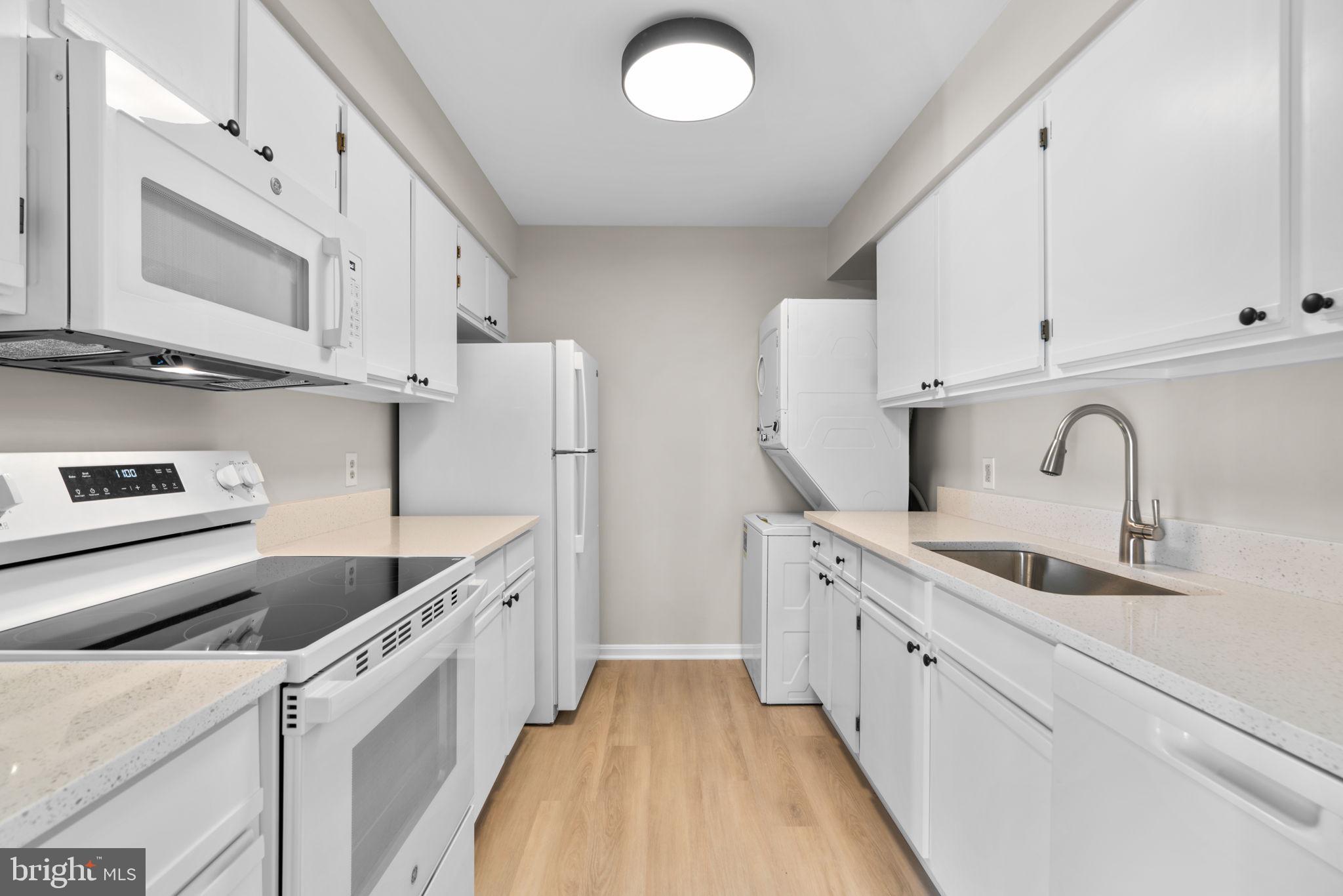 MONTGOMERY RUN - Residential