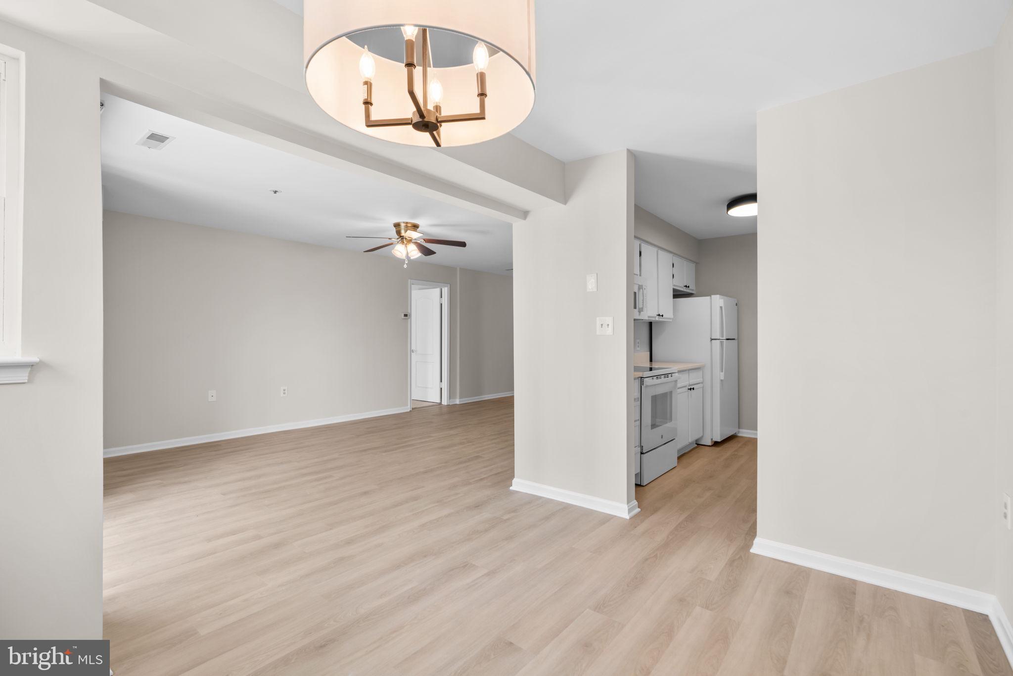 MONTGOMERY RUN - Residential