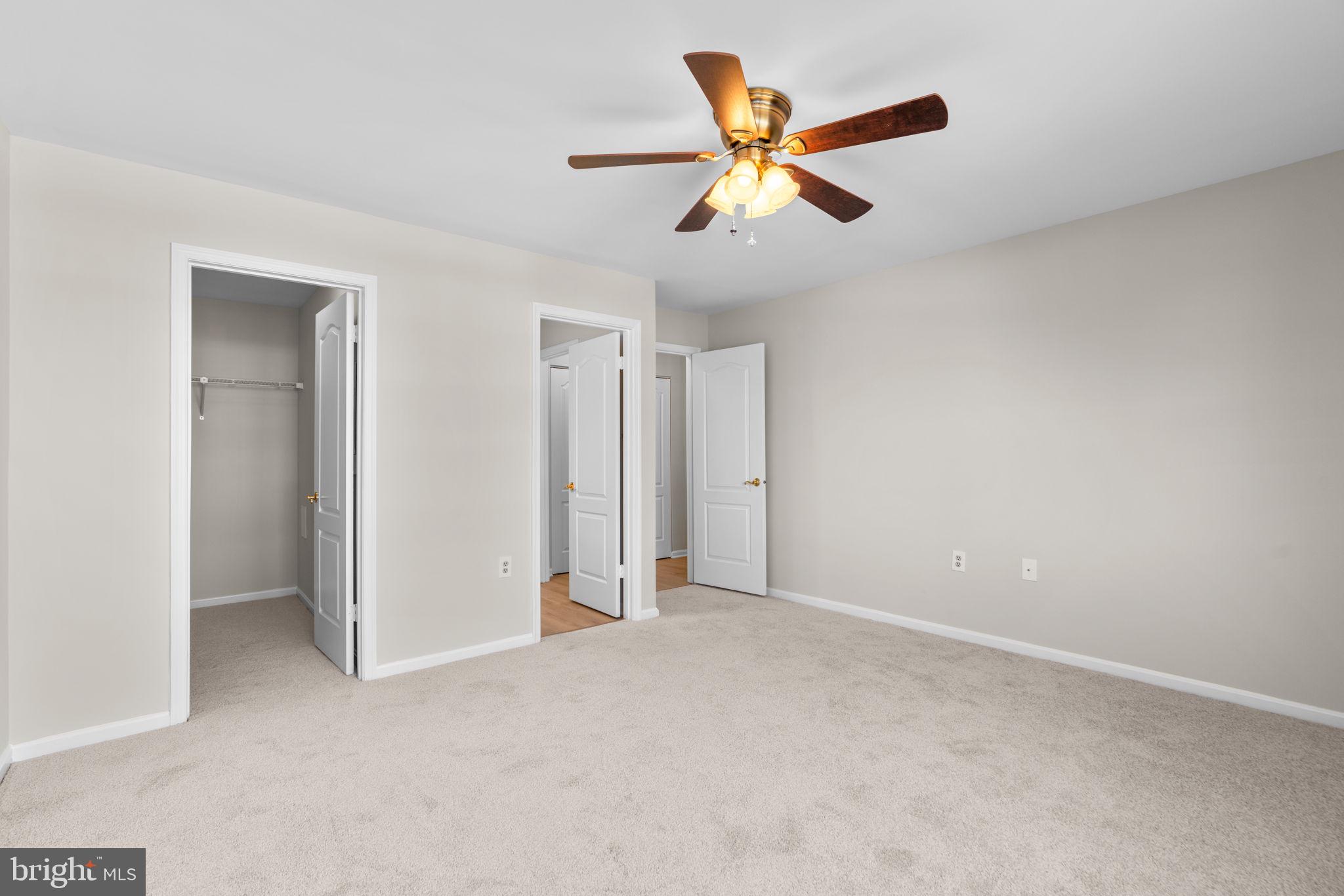 MONTGOMERY RUN - Residential