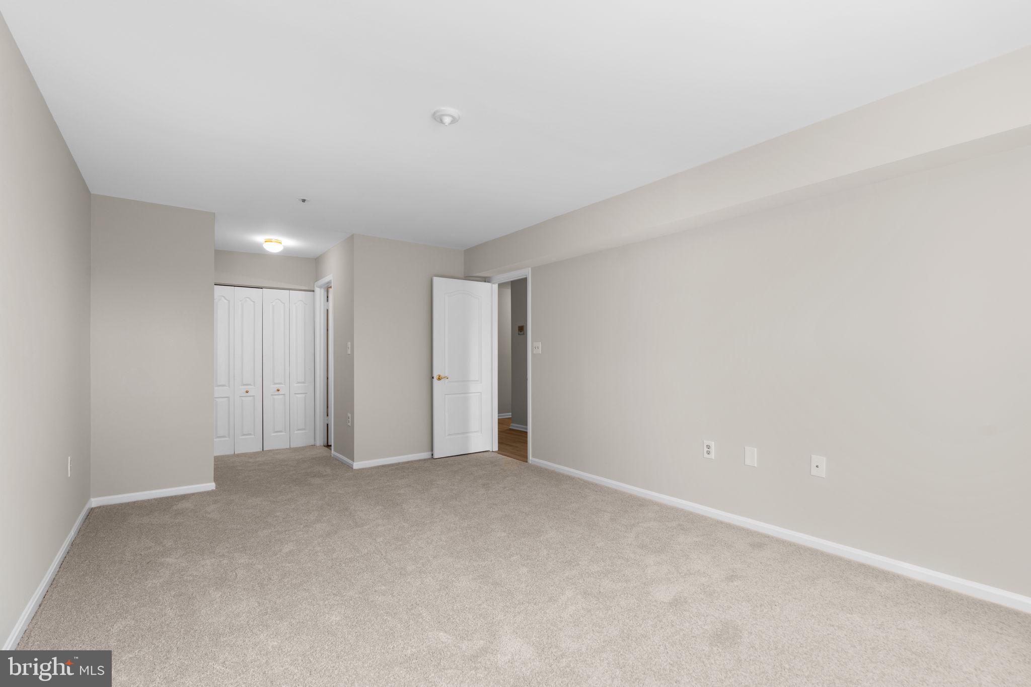 MONTGOMERY RUN - Residential