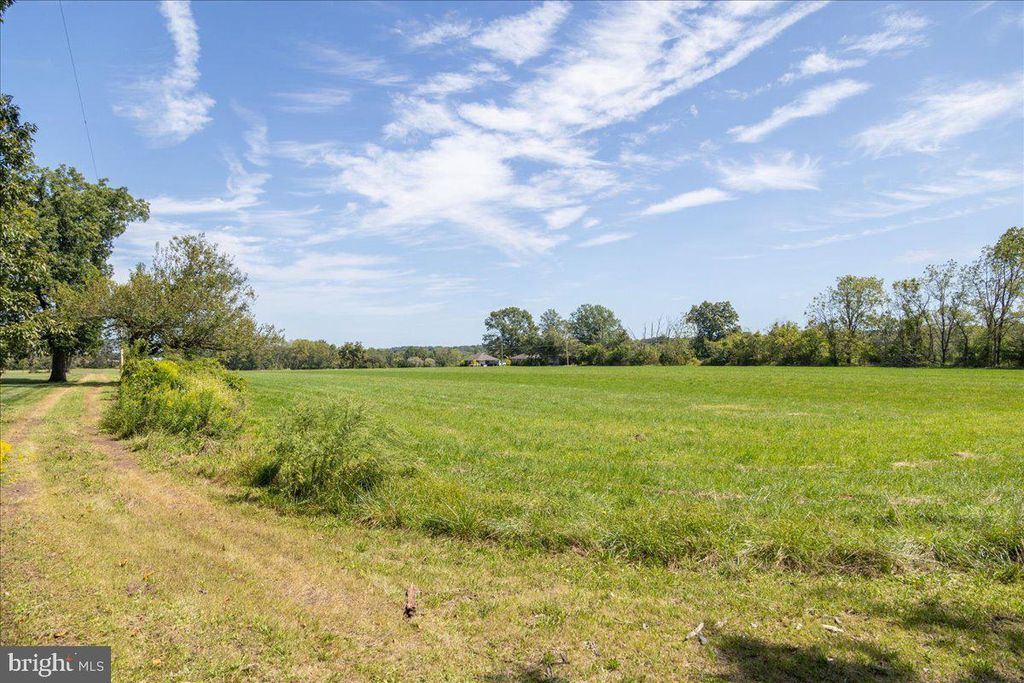 Photo of 508 Telegraph Road, PERKASIE, PA 18944 (MLS # PABU2106350)