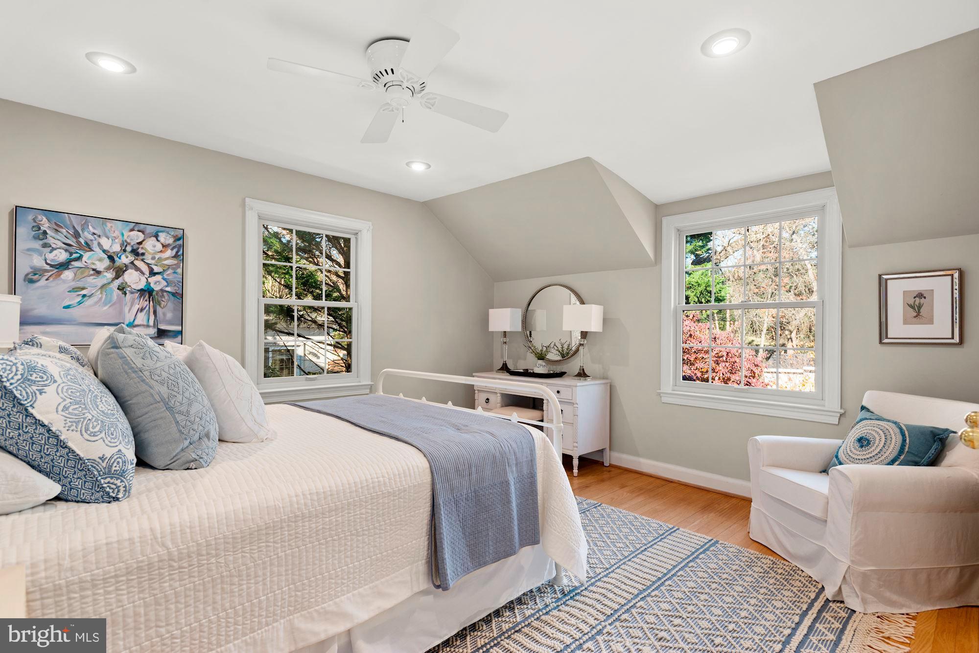 CHEVY CHASE VILLAGE - Residential