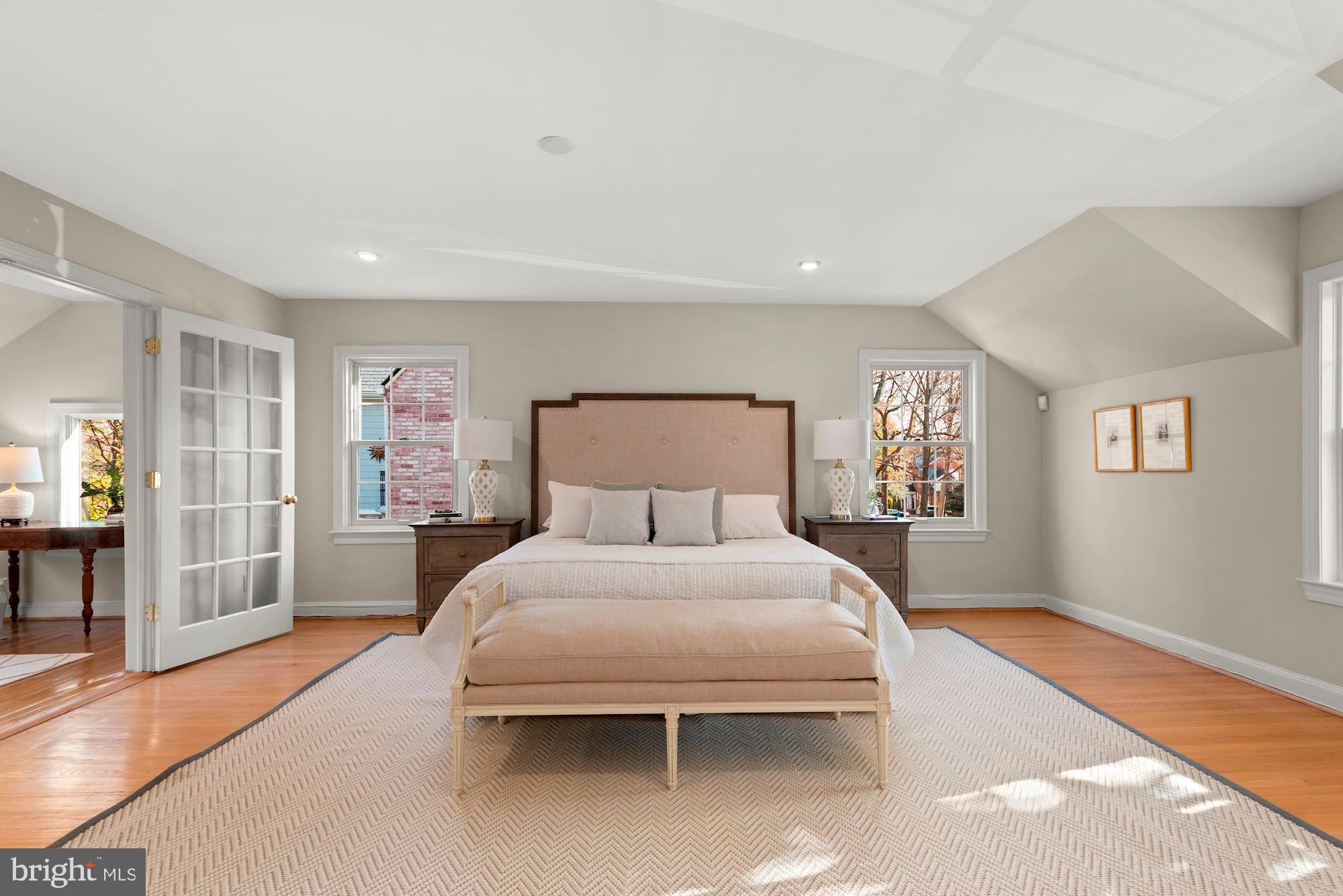 CHEVY CHASE VILLAGE - Residential