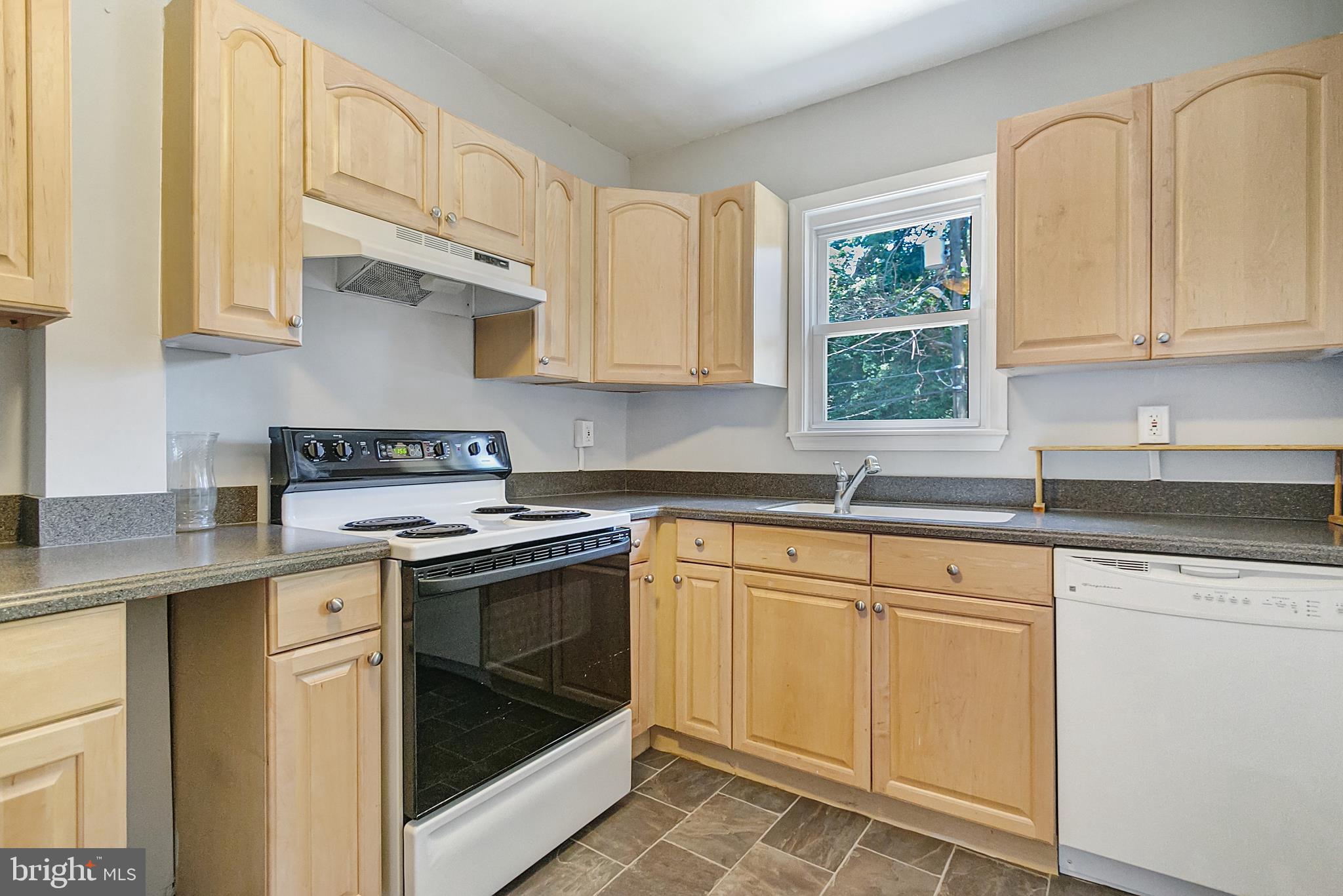 HUNTING RIDGE HISTORIC DISTRICT - Residential