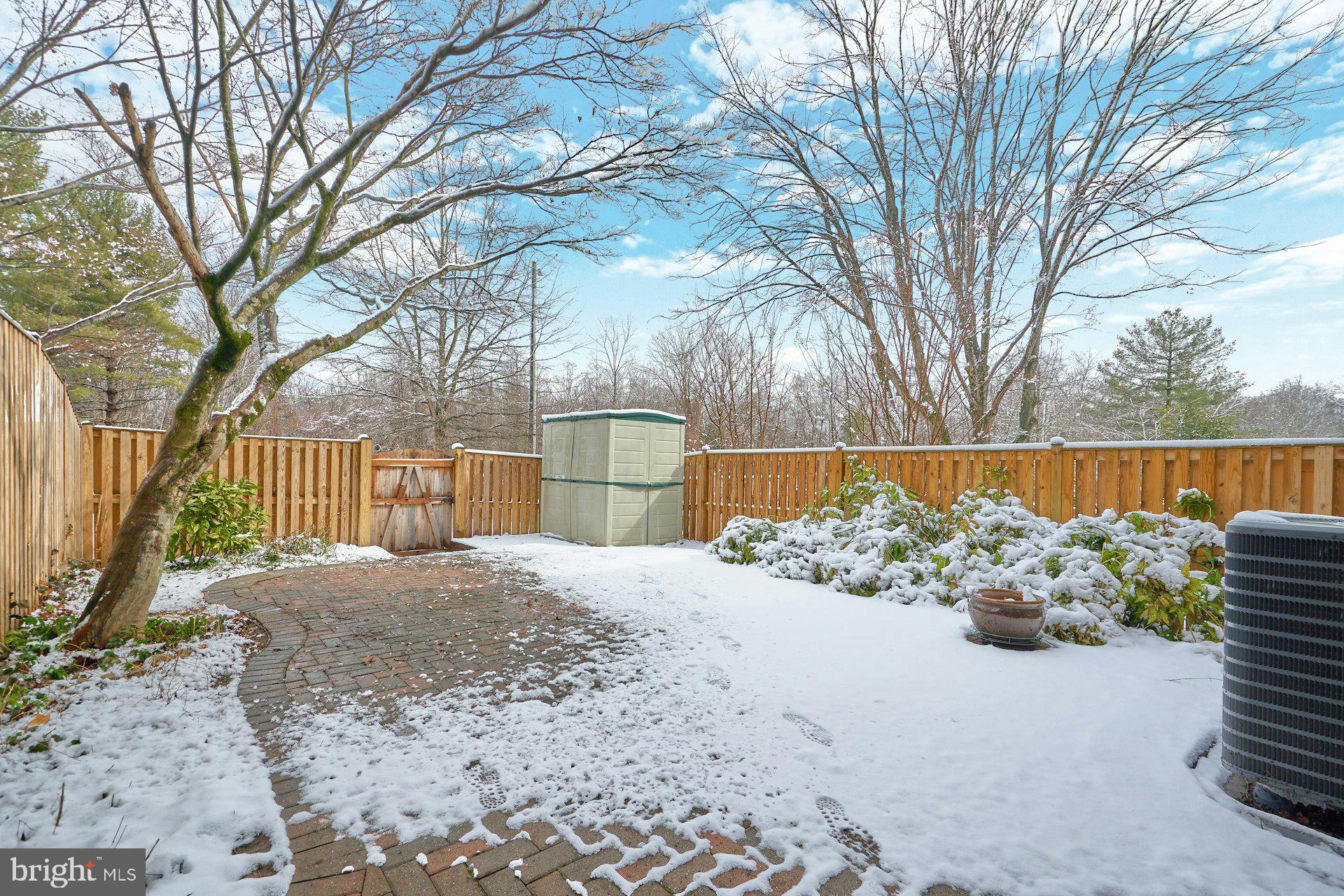 BURKE VILLAGE - Residential