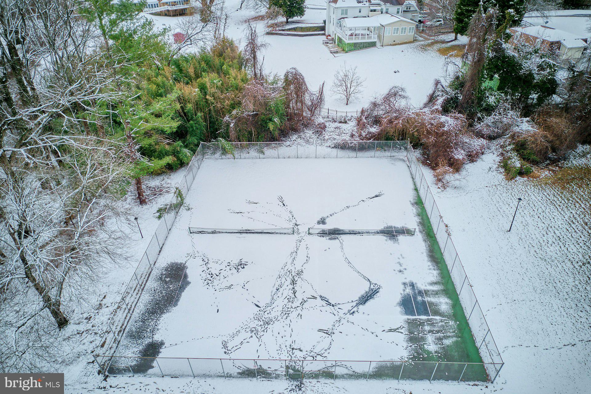 BURKE VILLAGE - Residential