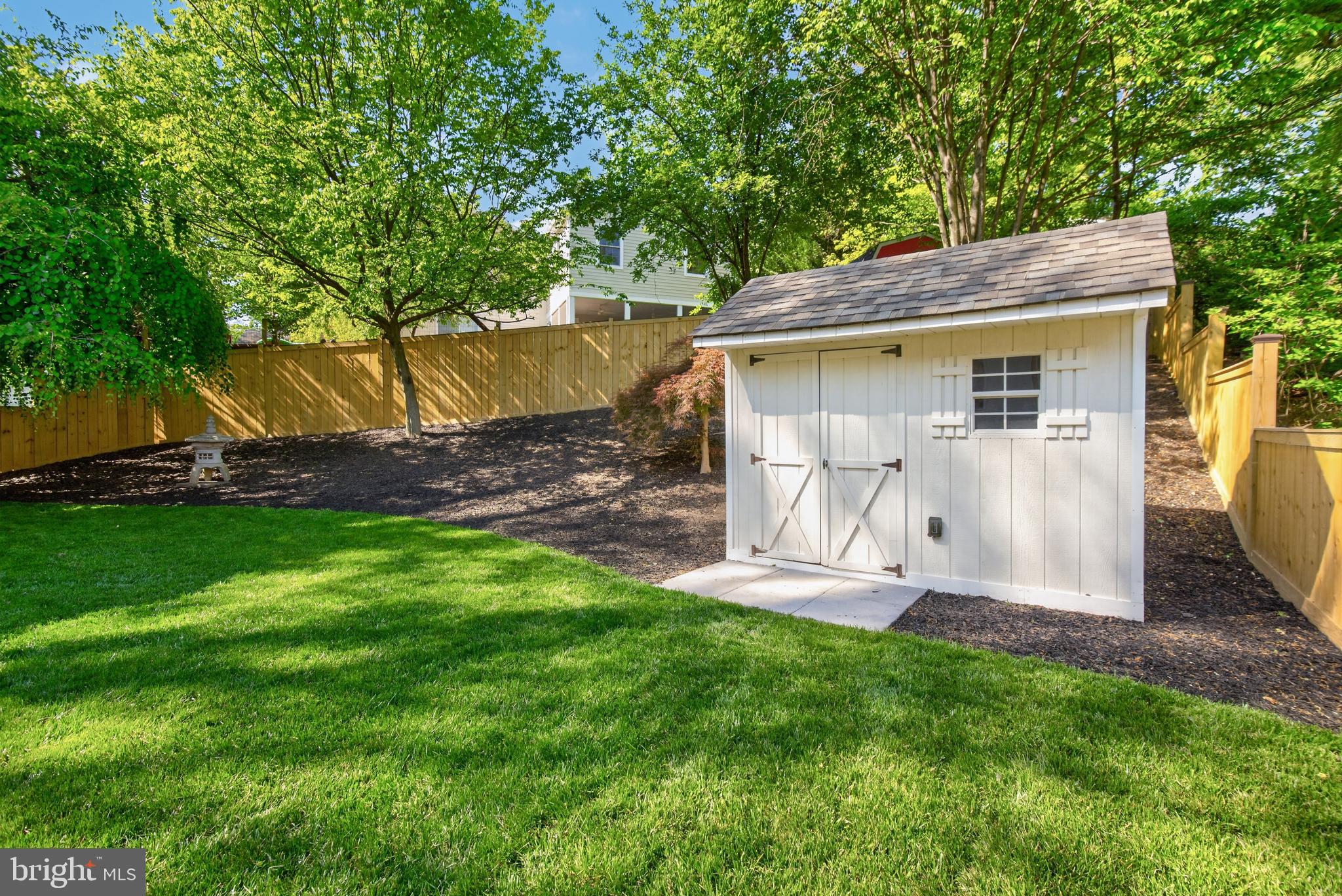 WOODMOOR - Residential