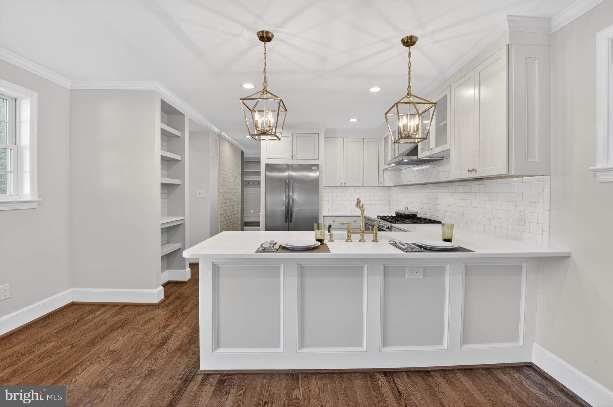 WOODMOOR - Residential