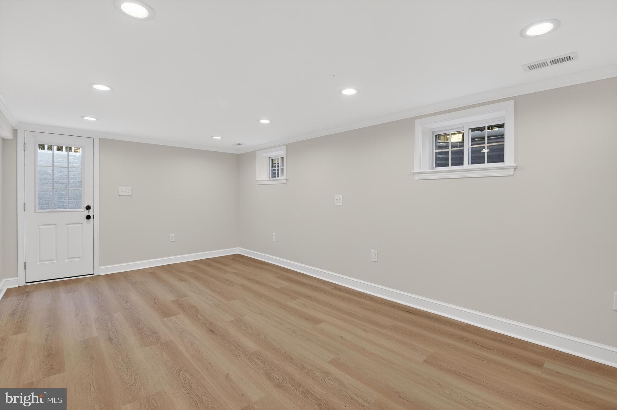 WOODMOOR - Residential