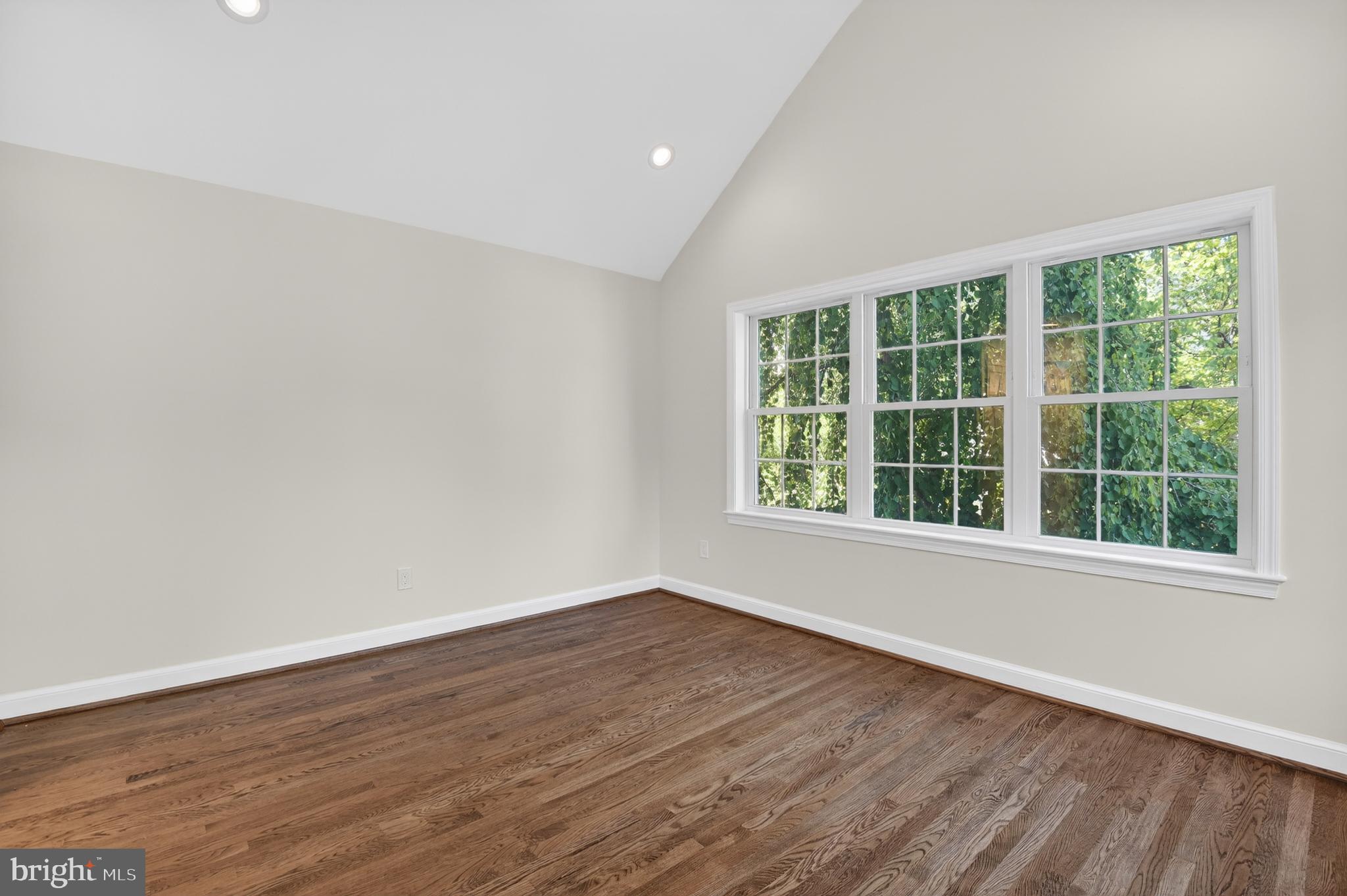 WOODMOOR - Residential