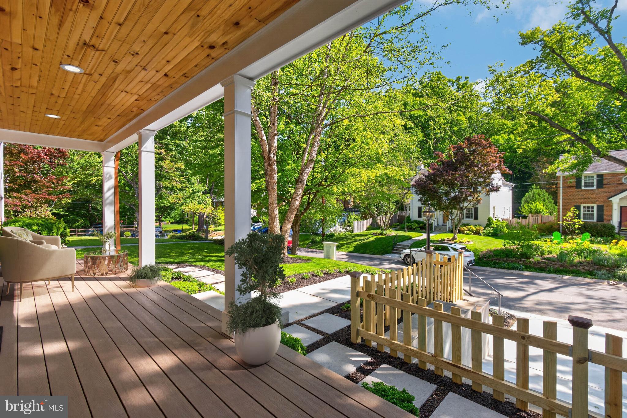 WOODMOOR - Residential