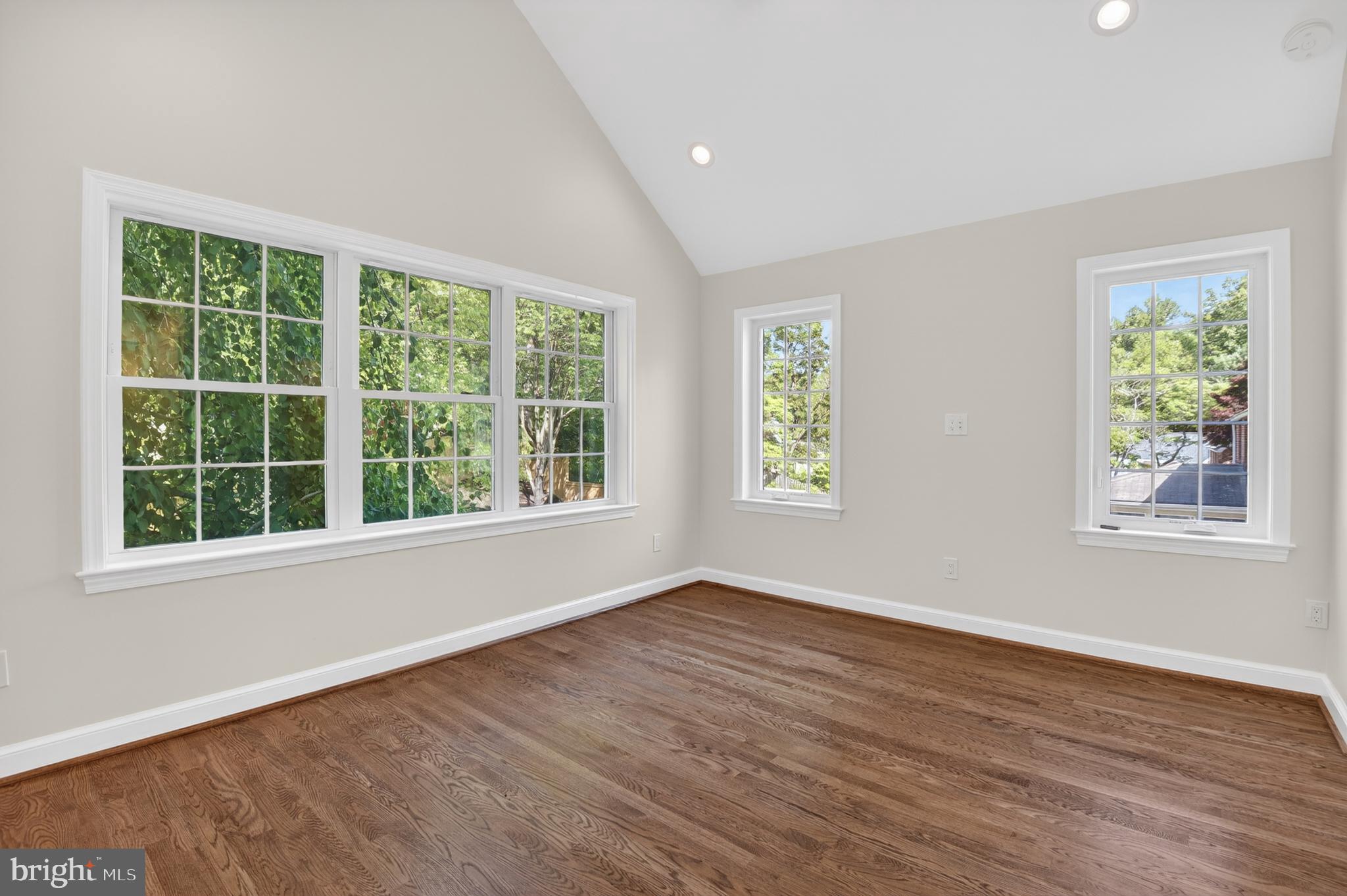 WOODMOOR - Residential