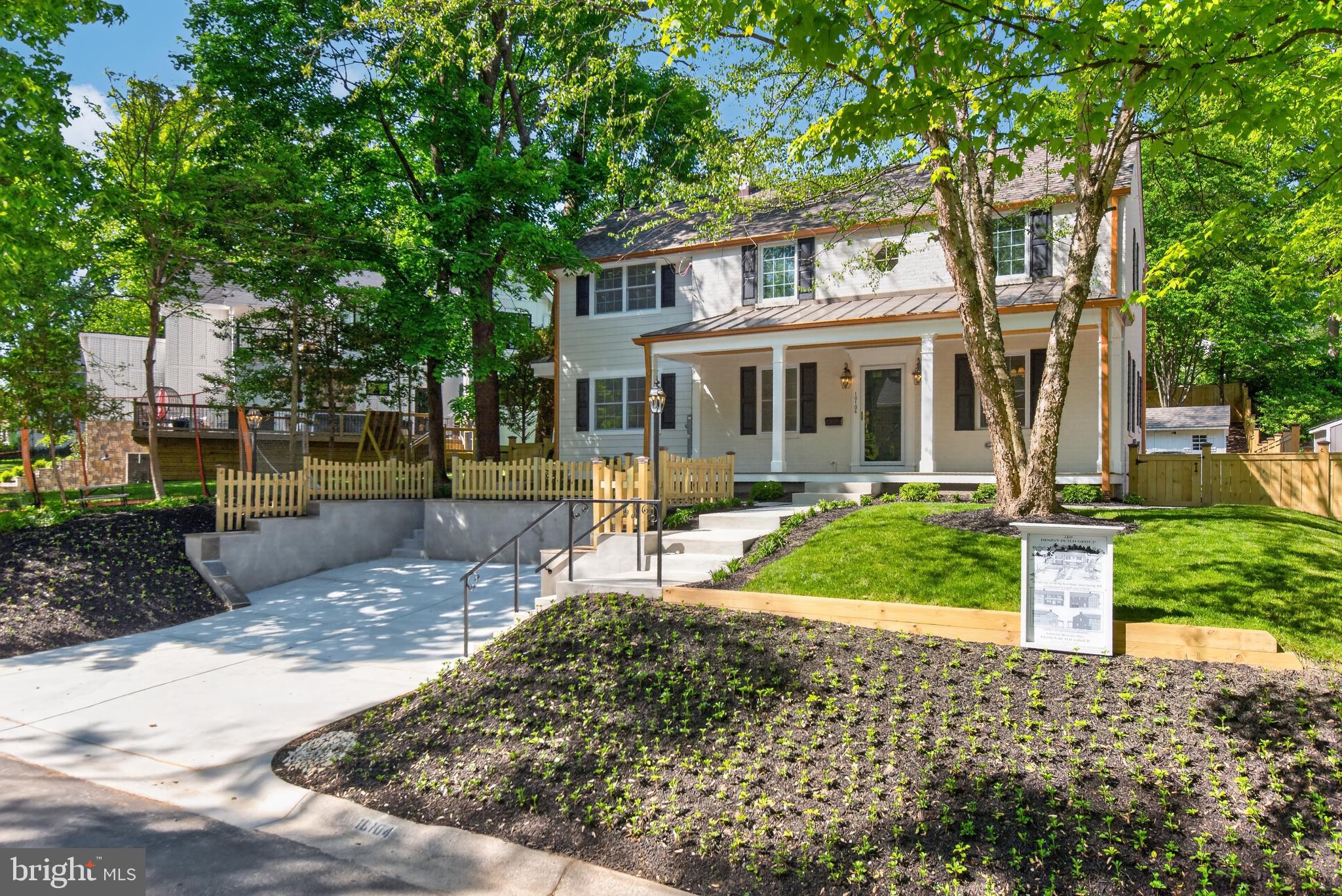 WOODMOOR - Residential