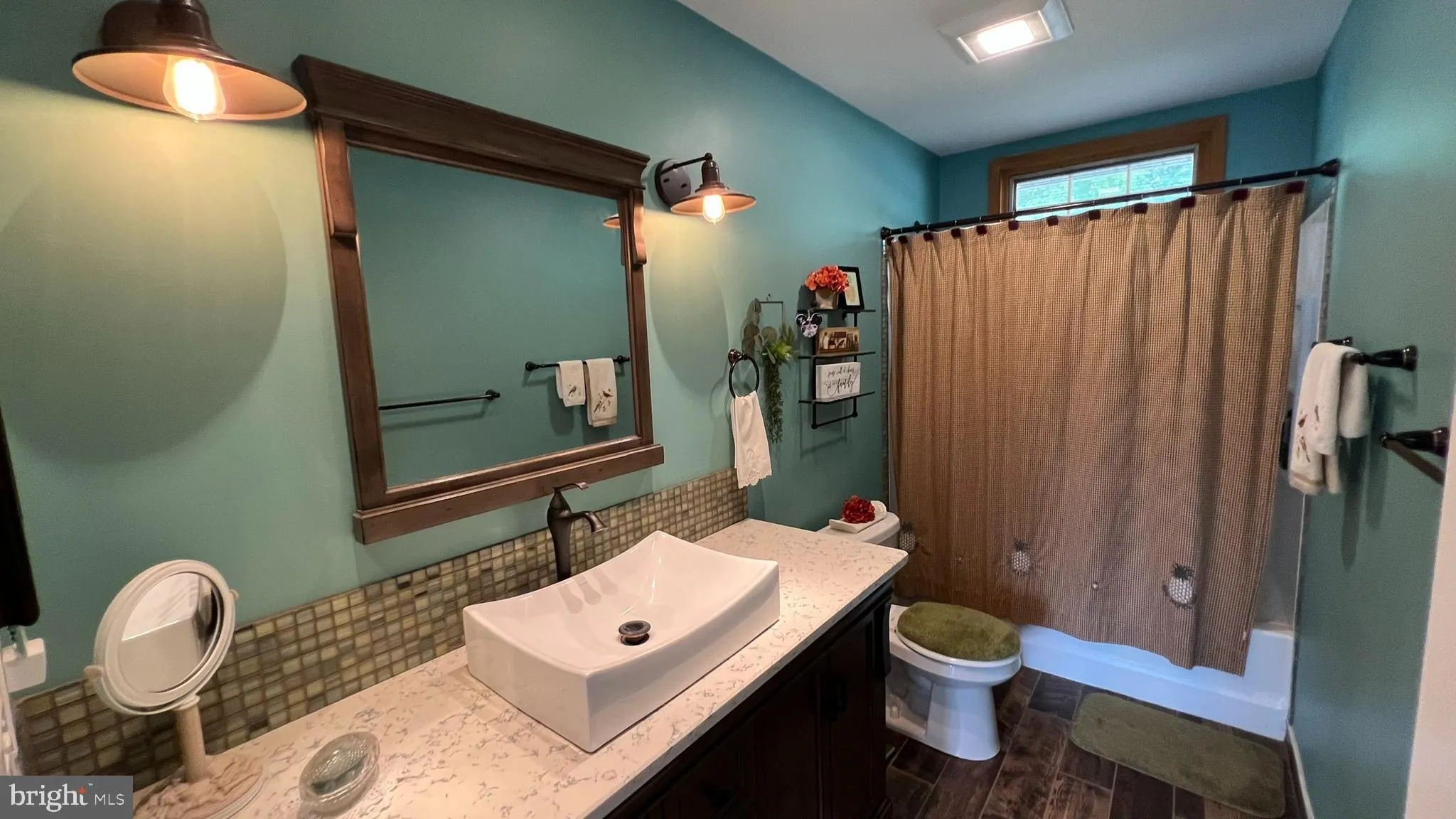 Blackwood, New Jersey 08012, United States, 4 Bedrooms Bedrooms, ,3 BathroomsBathrooms,Residential,Active,179412