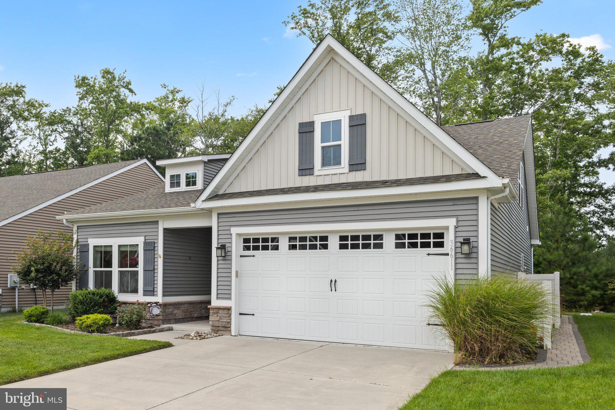 36611 RED CEDAR LOOP 19
