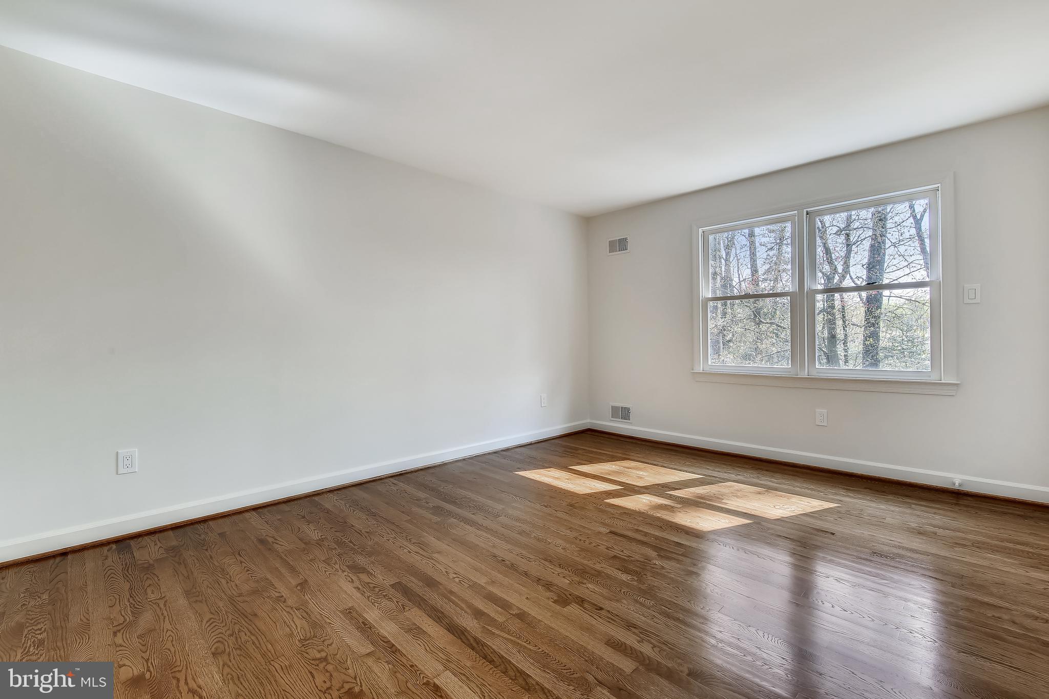 HERITAGE WALK - Residential