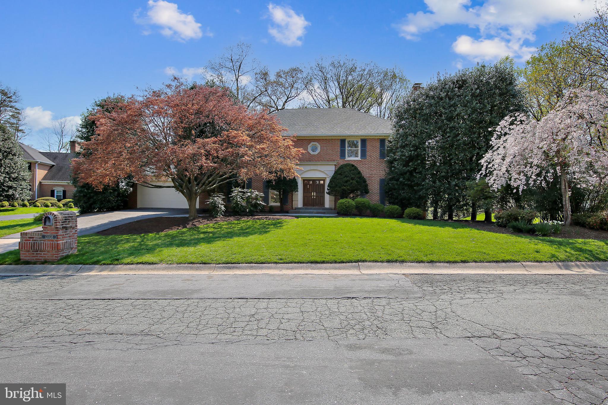 HERITAGE WALK - Residential