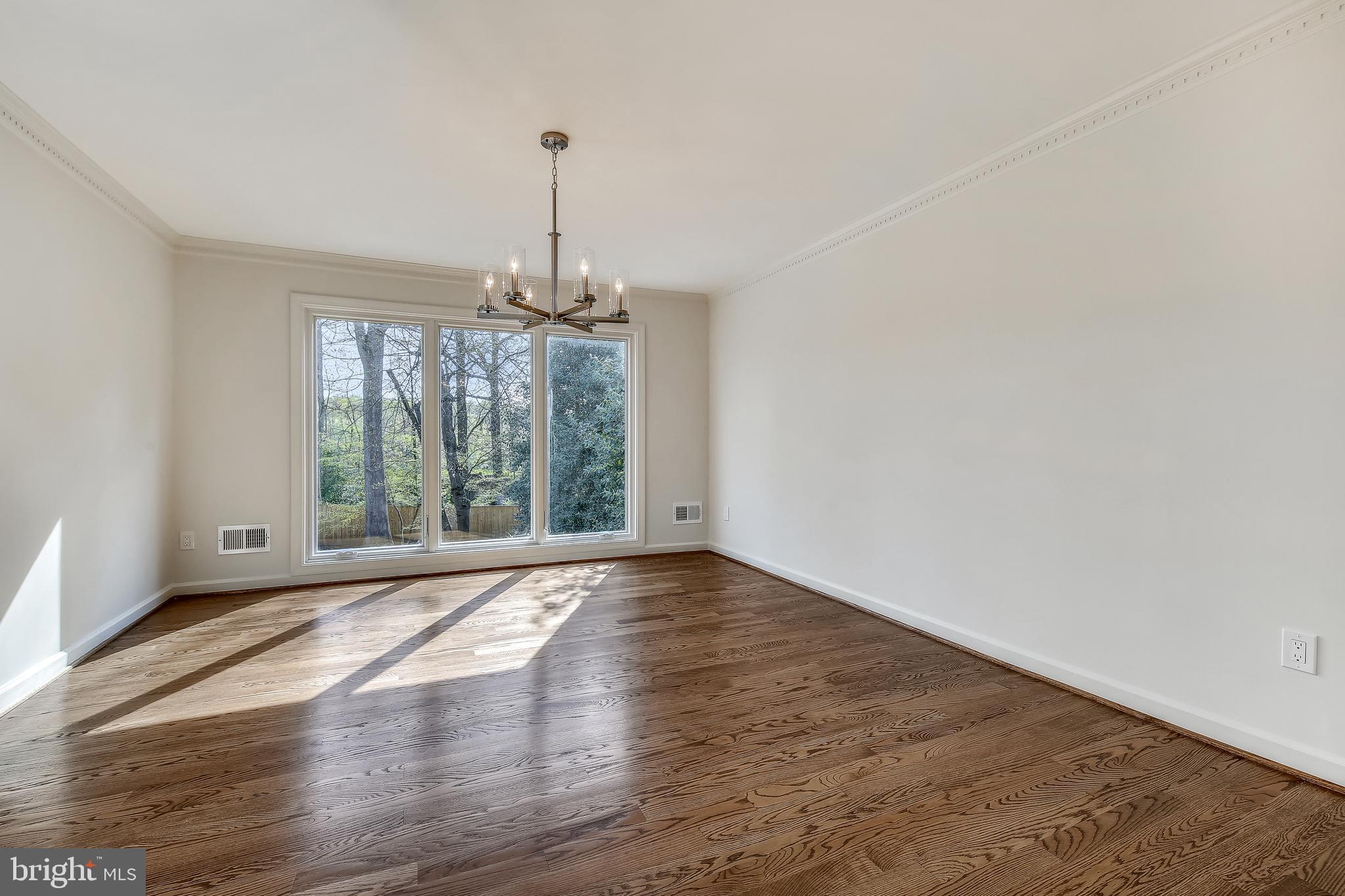 HERITAGE WALK - Residential