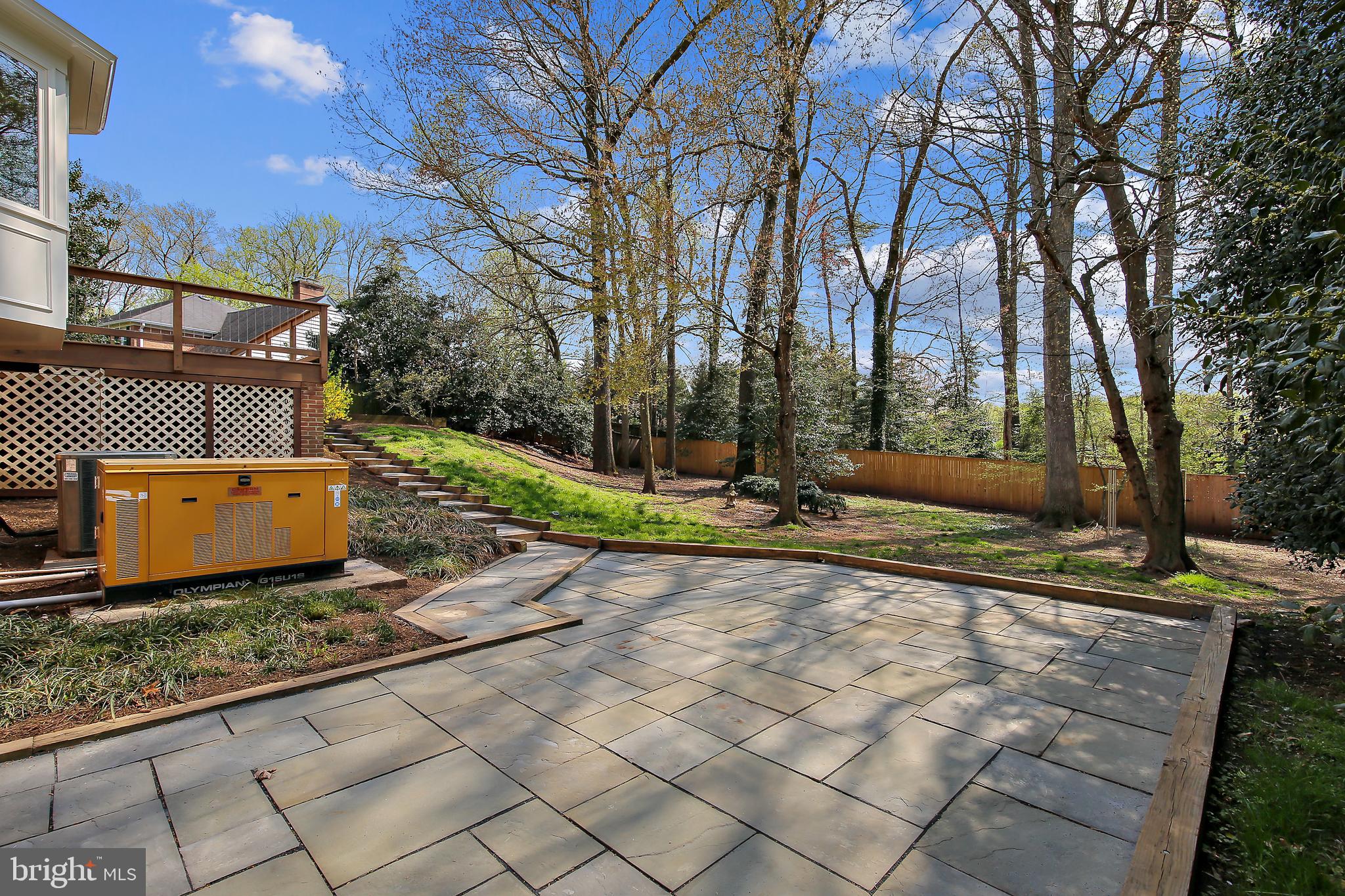 HERITAGE WALK - Residential