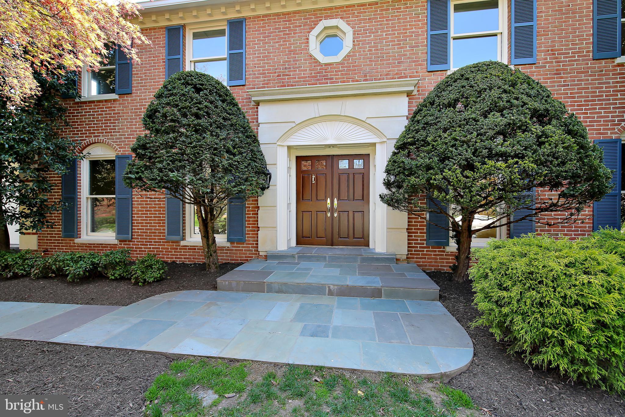 HERITAGE WALK - Residential