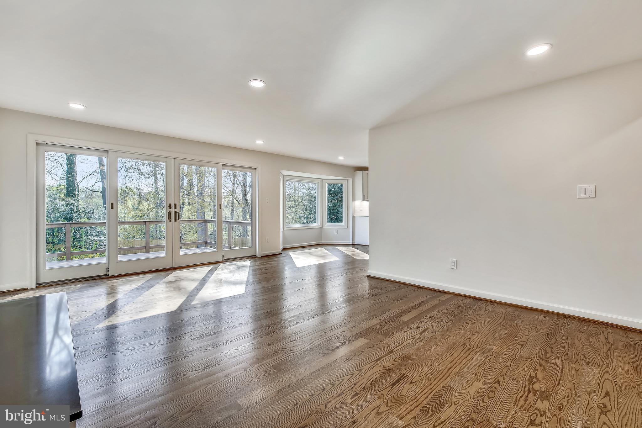 HERITAGE WALK - Residential